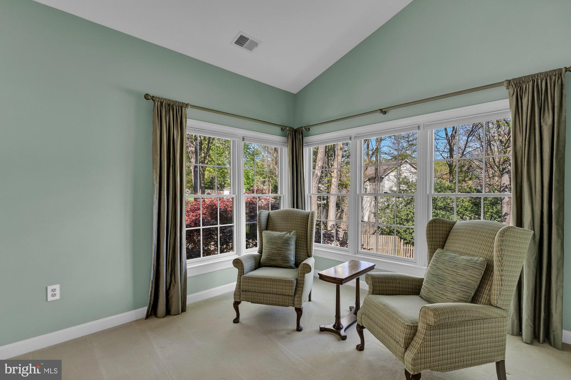 MANORS AT WOLF TRAP - Residential