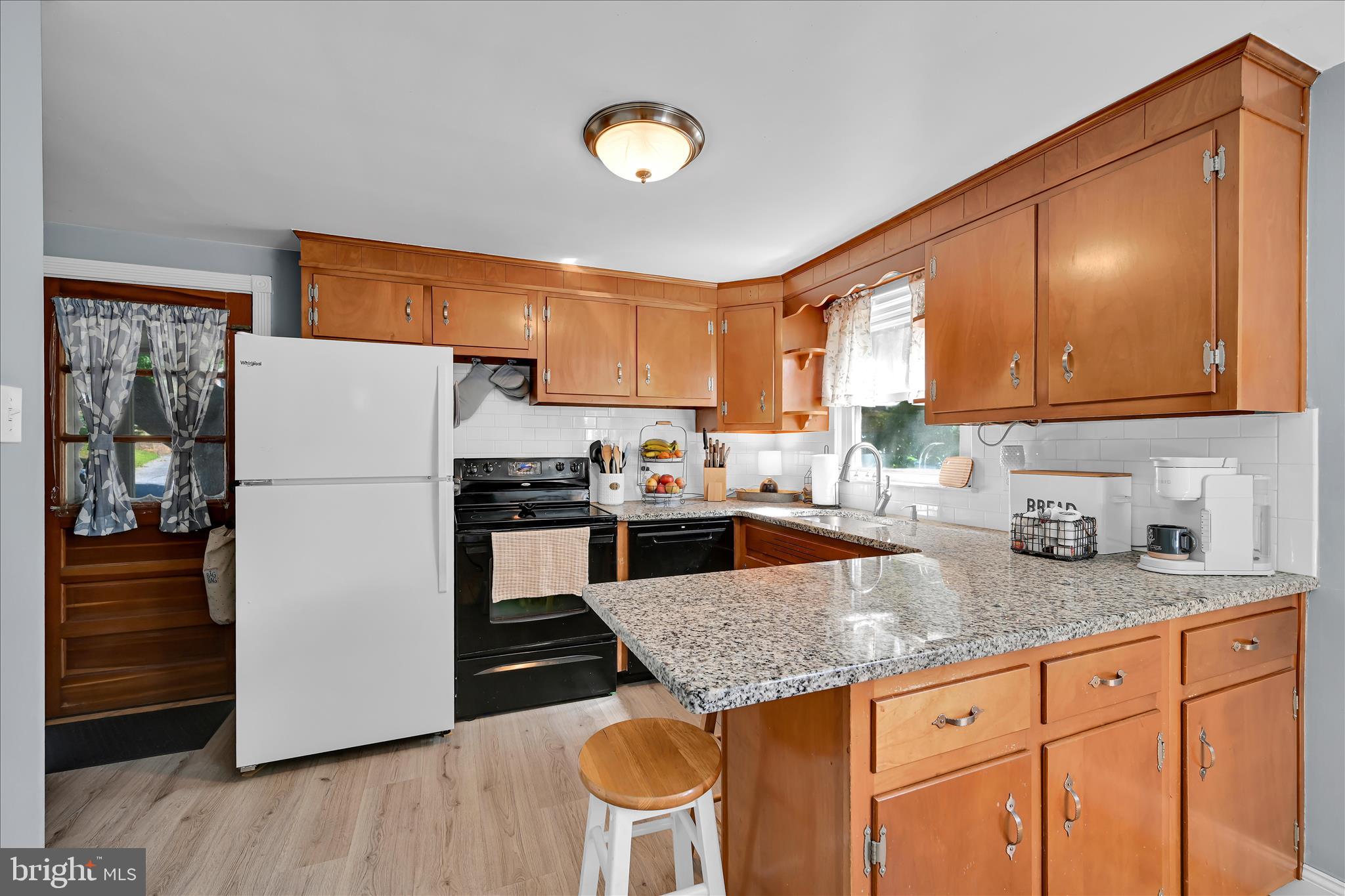 RIVERS POINTE - Residential