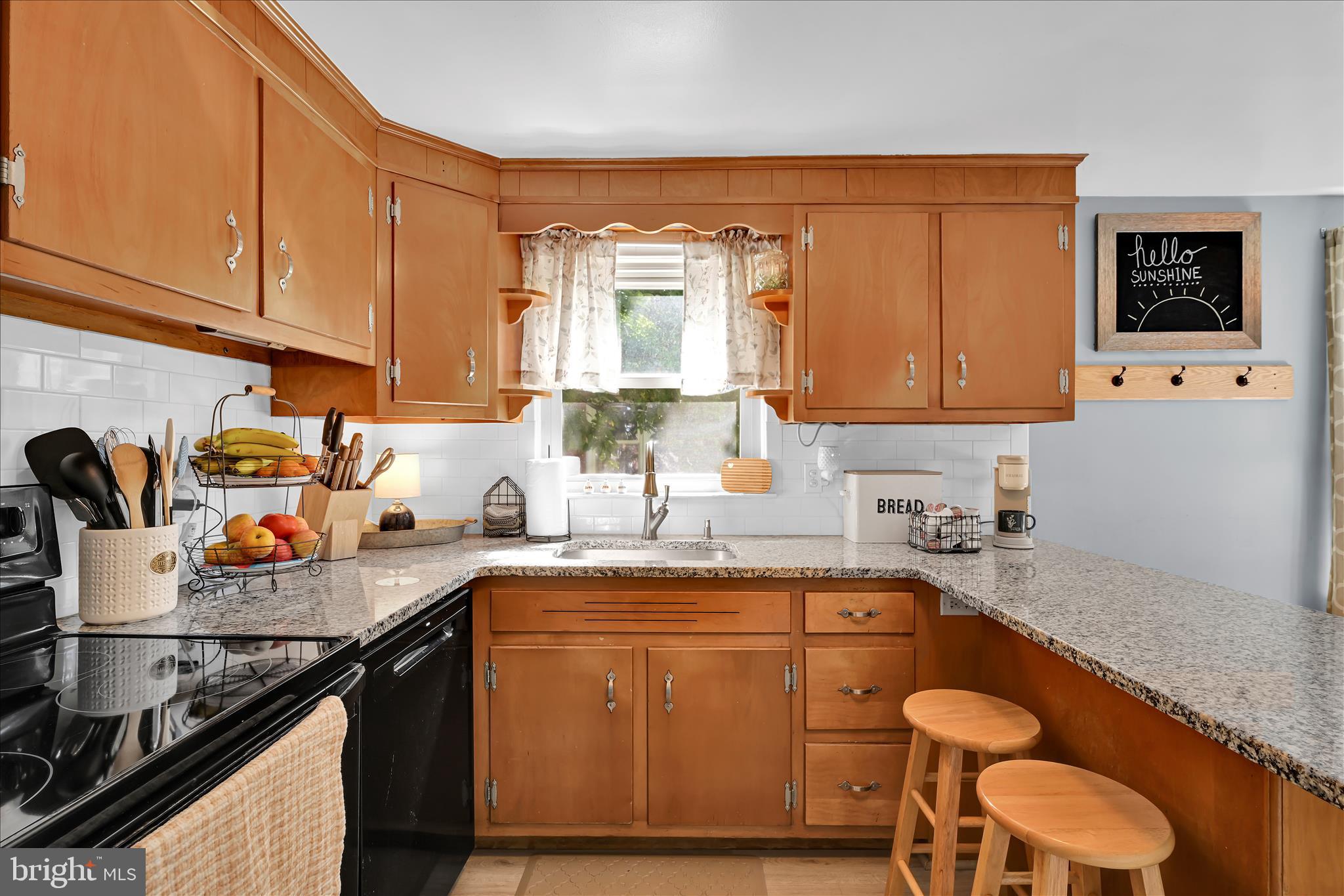 RIVERS POINTE - Residential