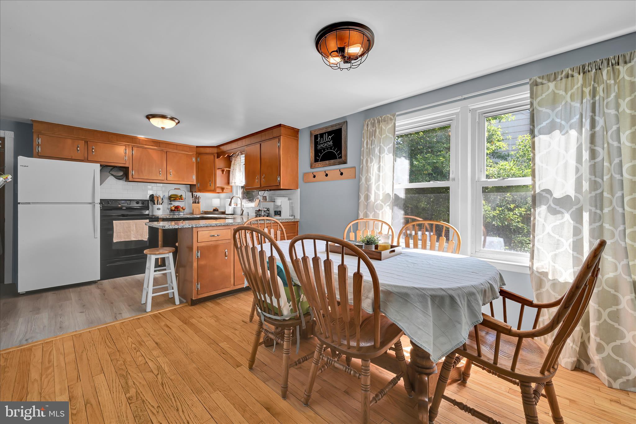 RIVERS POINTE - Residential