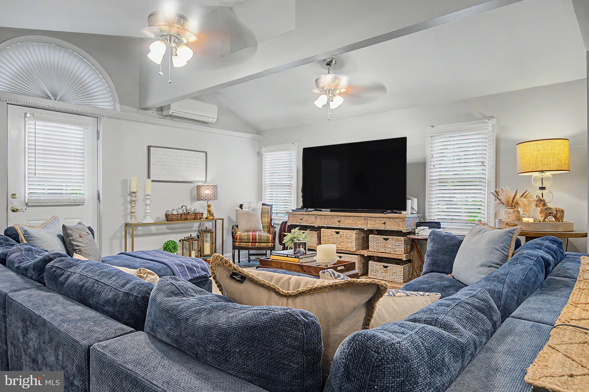 SEDGELY FARMS - Residential