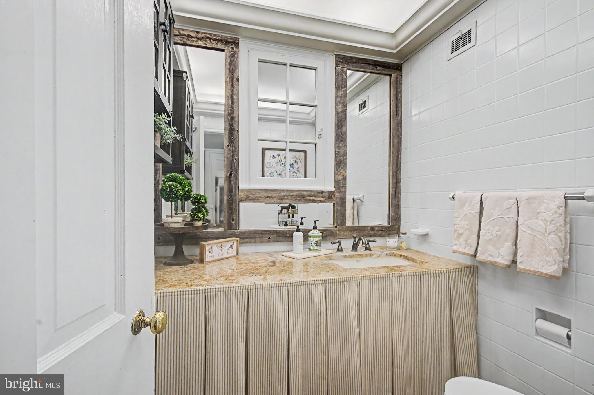SEDGELY FARMS - Residential