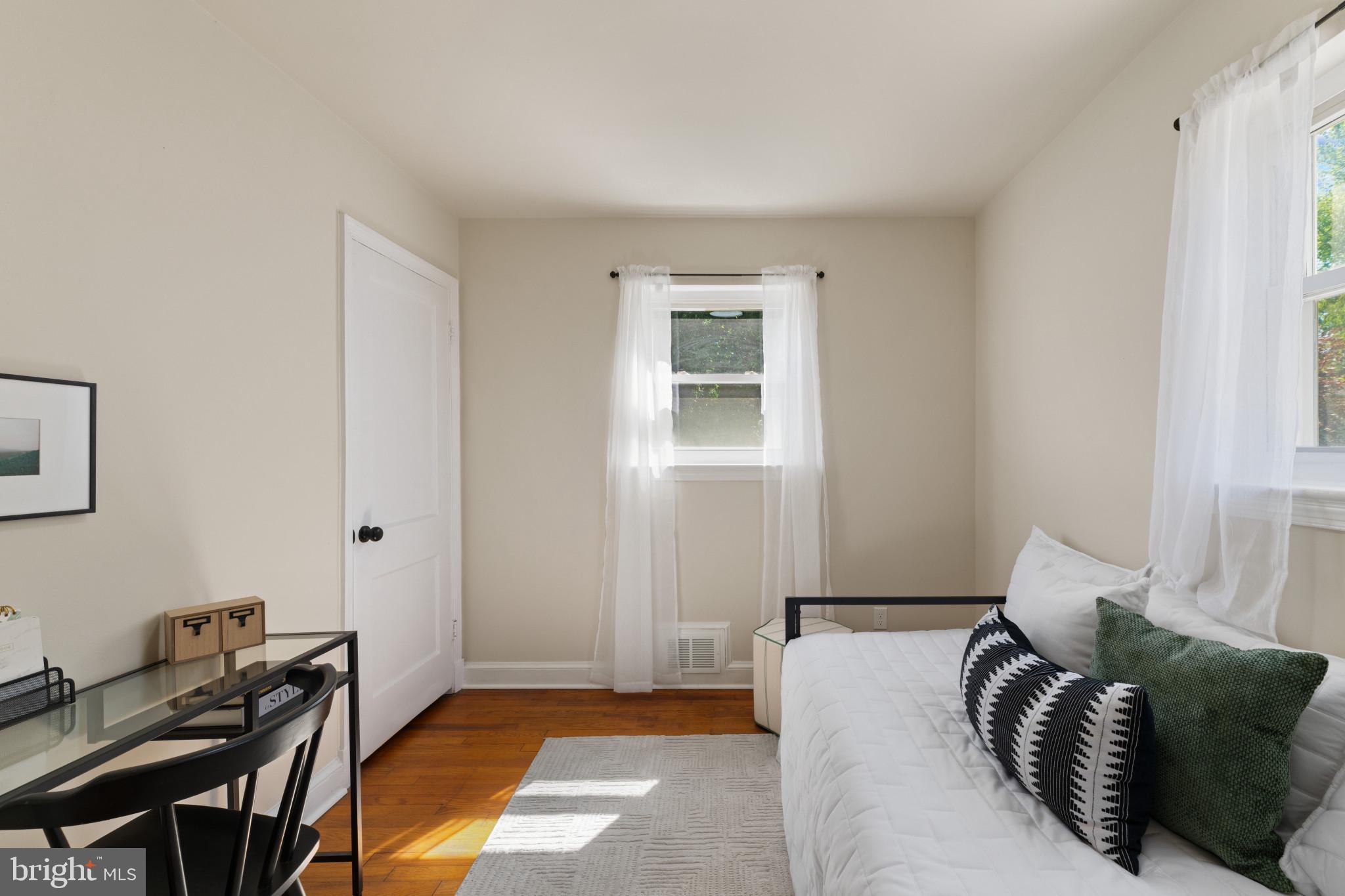 CARROLL KNOLLS - Residential