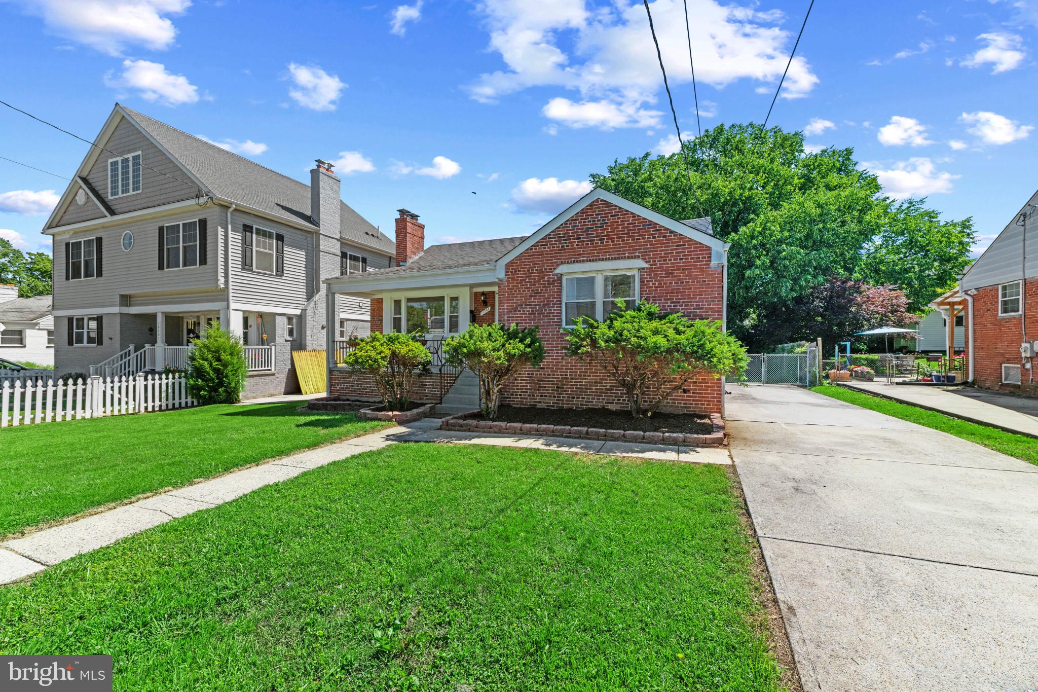 CARROLL KNOLLS - Residential