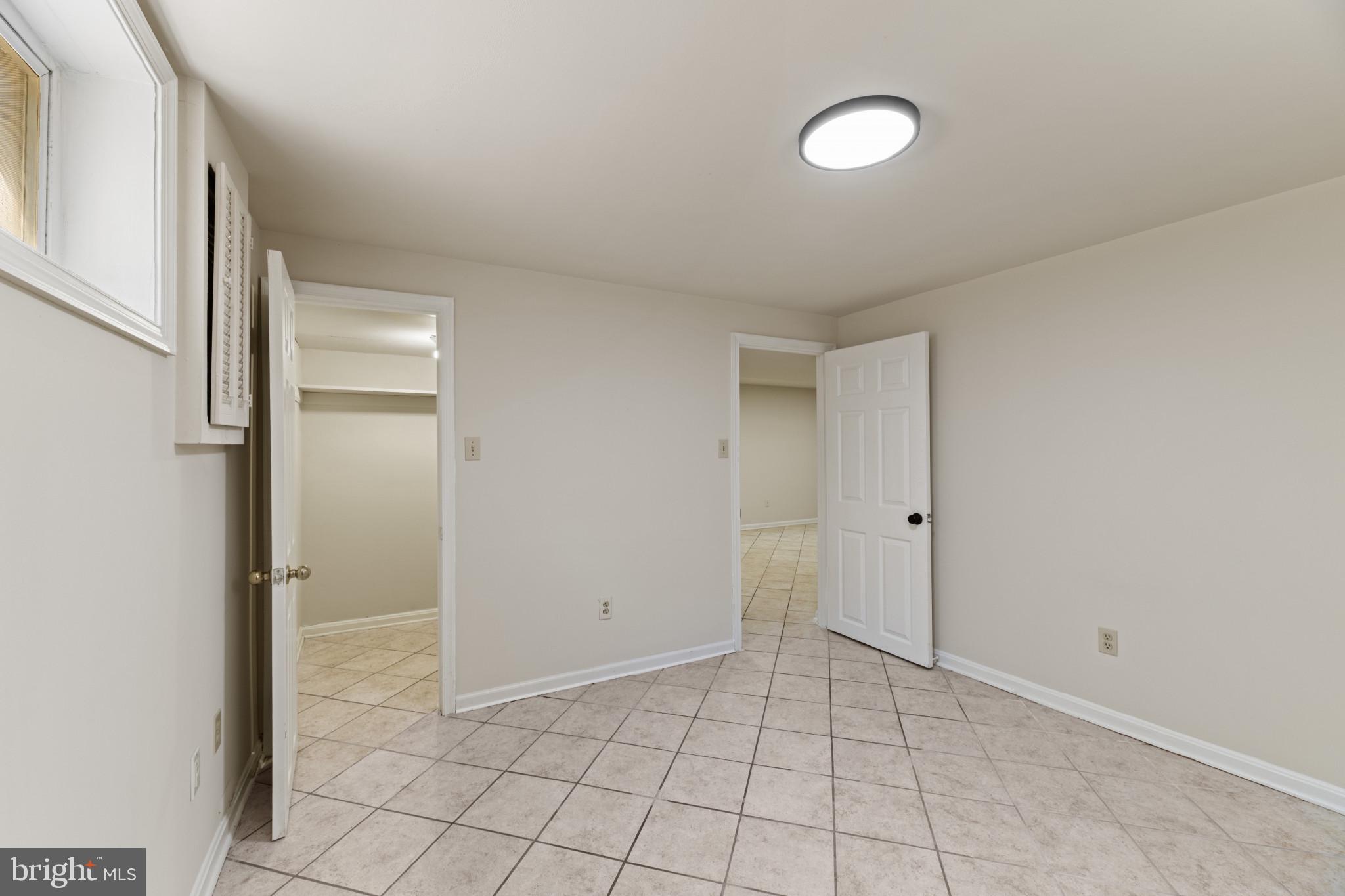 CARROLL KNOLLS - Residential