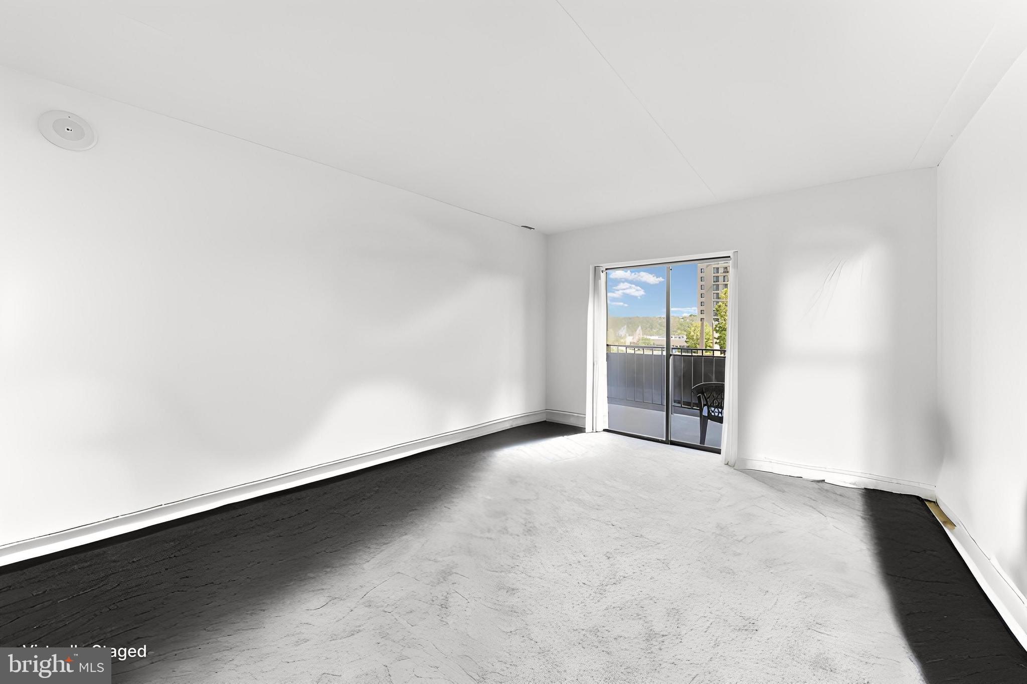 VALLEY FORGE TOWER - Residential