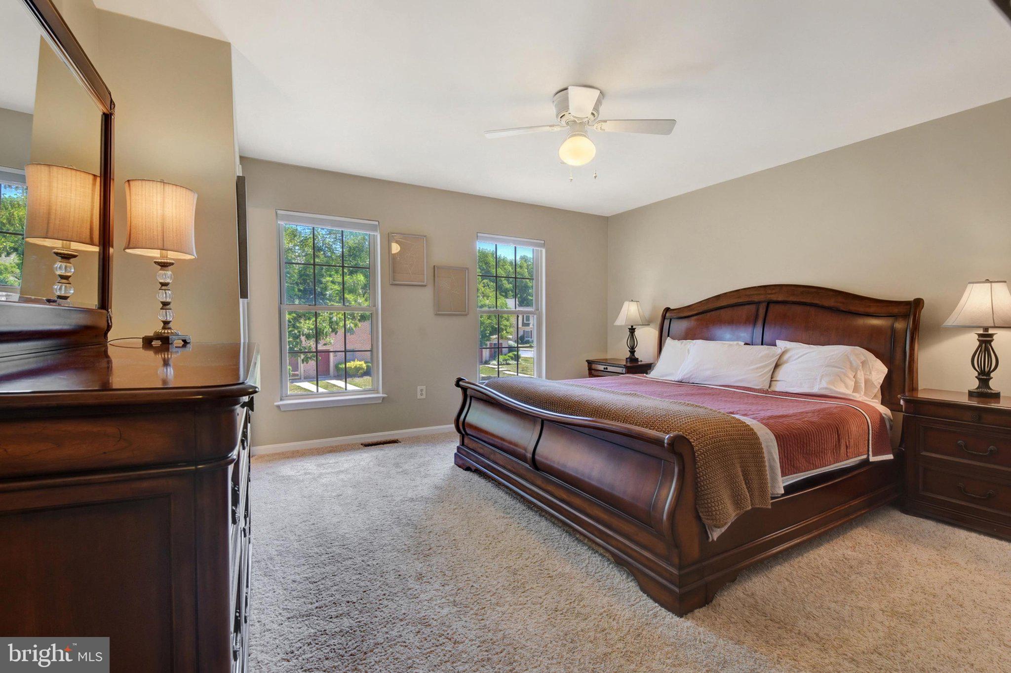 MOUNTAIN VIEW VILLAGE - Residential