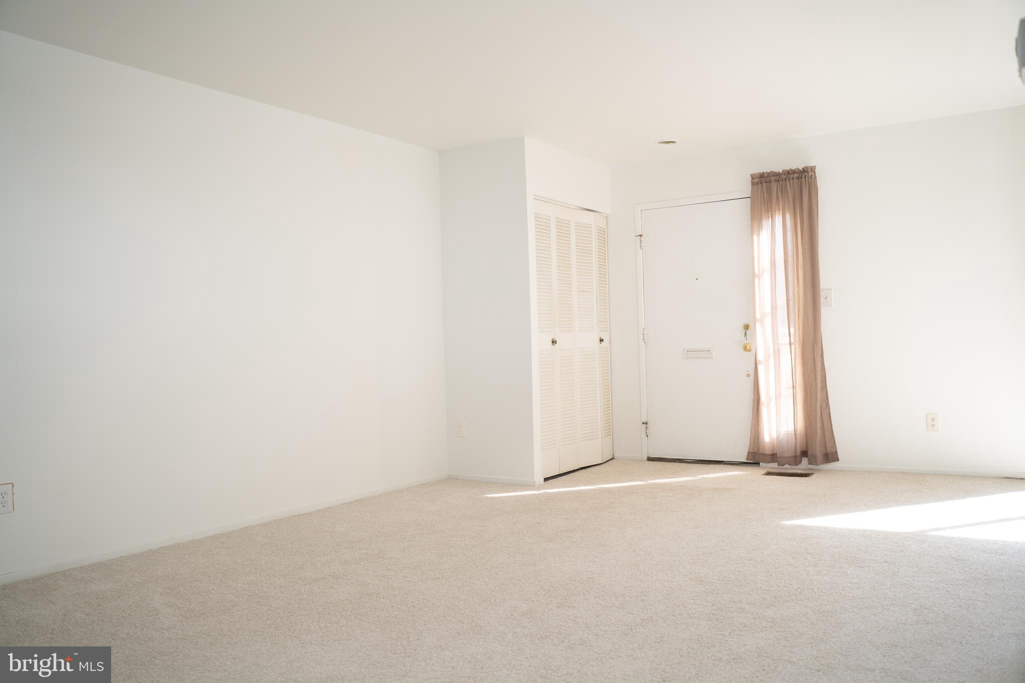 CLUBSIDE - Residential