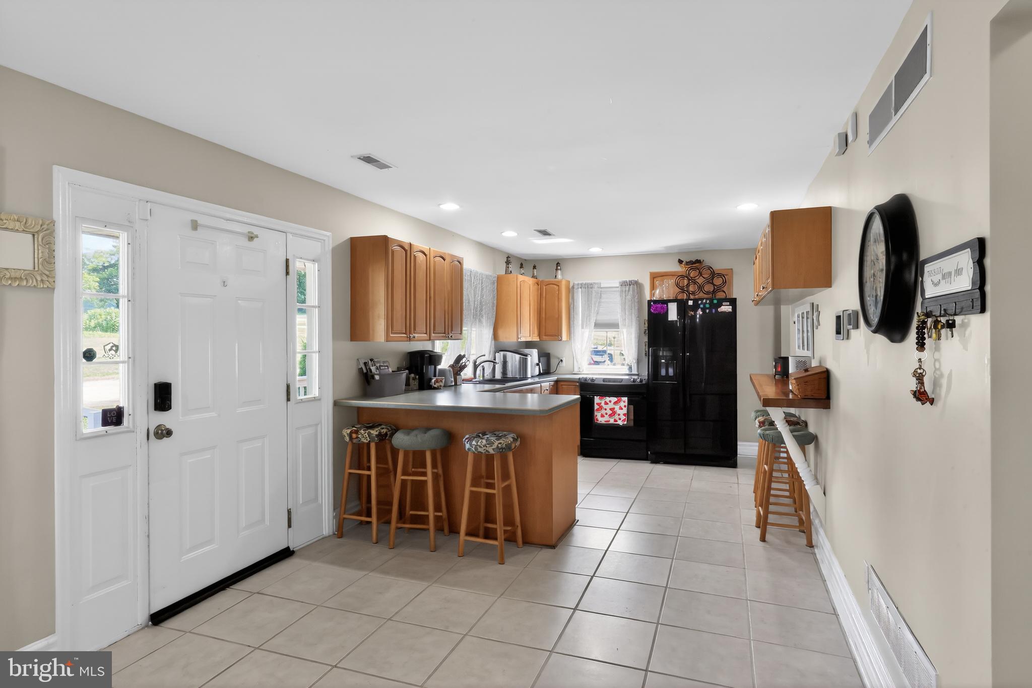 CRYSTAL BEACH MANOR - Residential