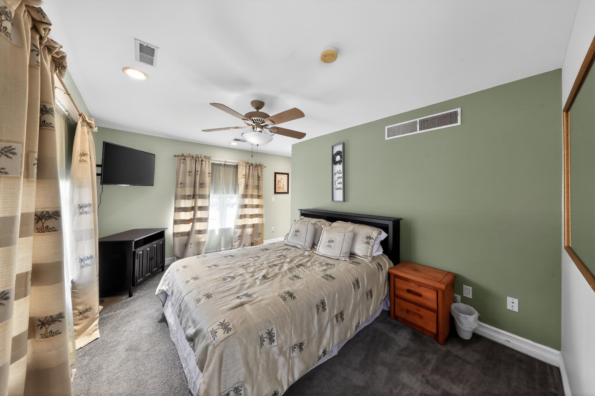 CRYSTAL BEACH MANOR - Residential