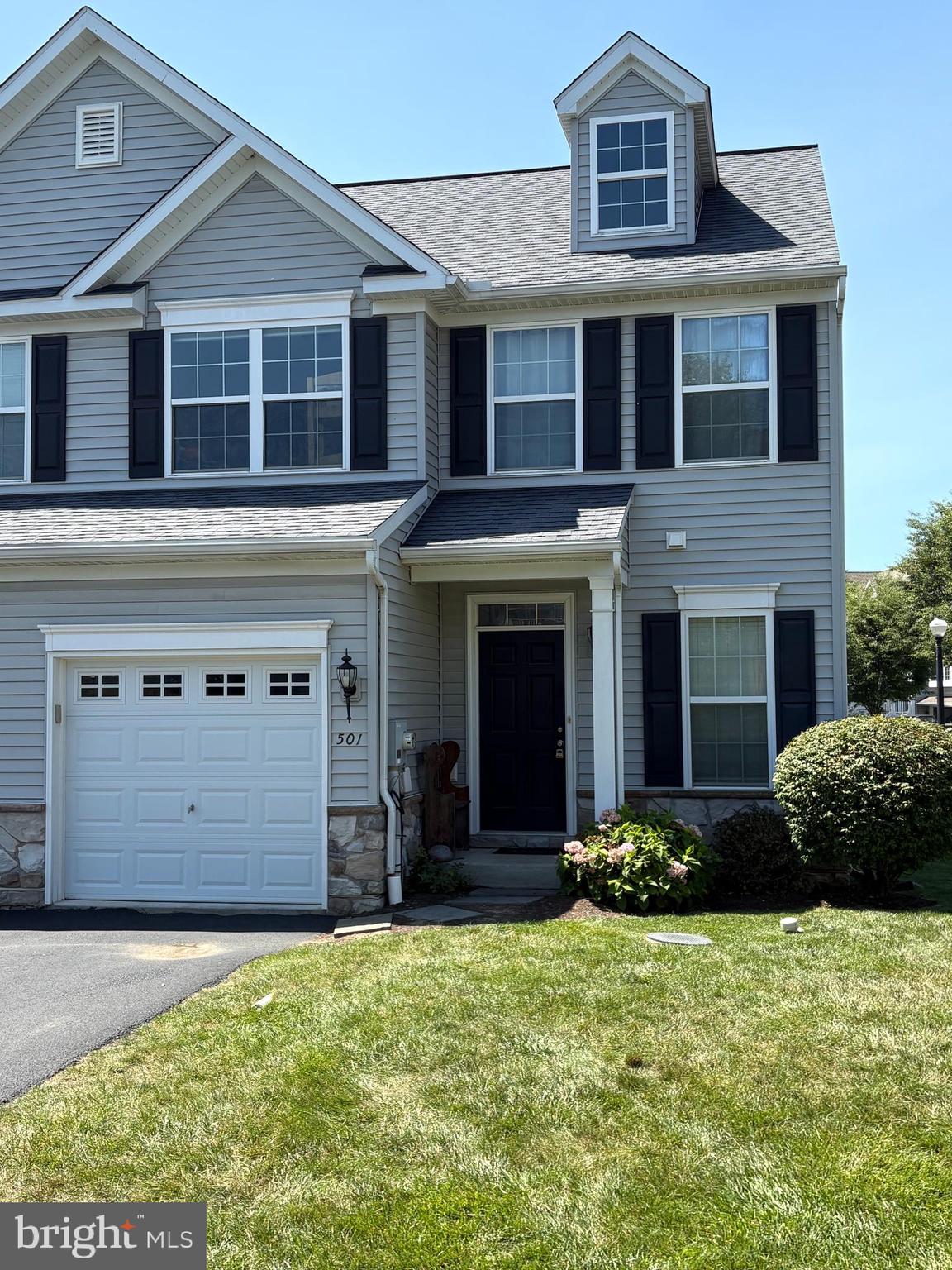 HEATHERBROOK - Residential