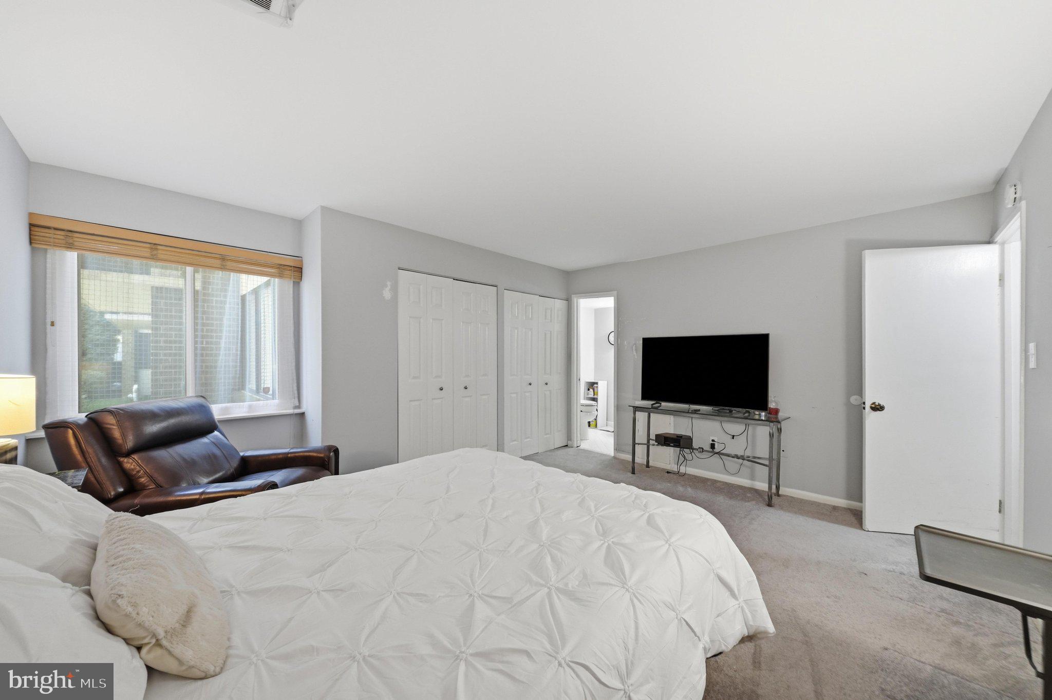 AMERICANA FINMARK - Residential