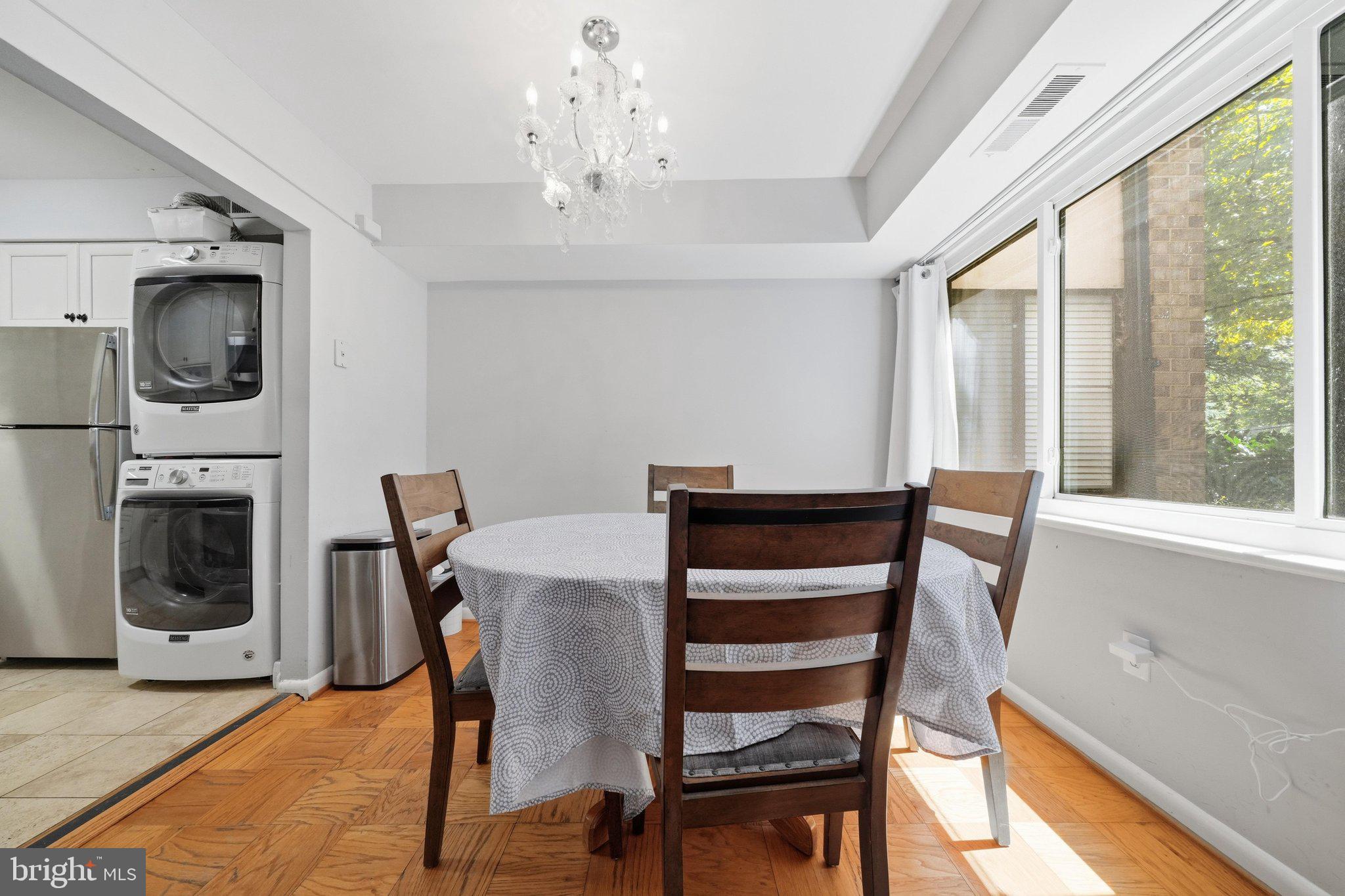 AMERICANA FINMARK - Residential