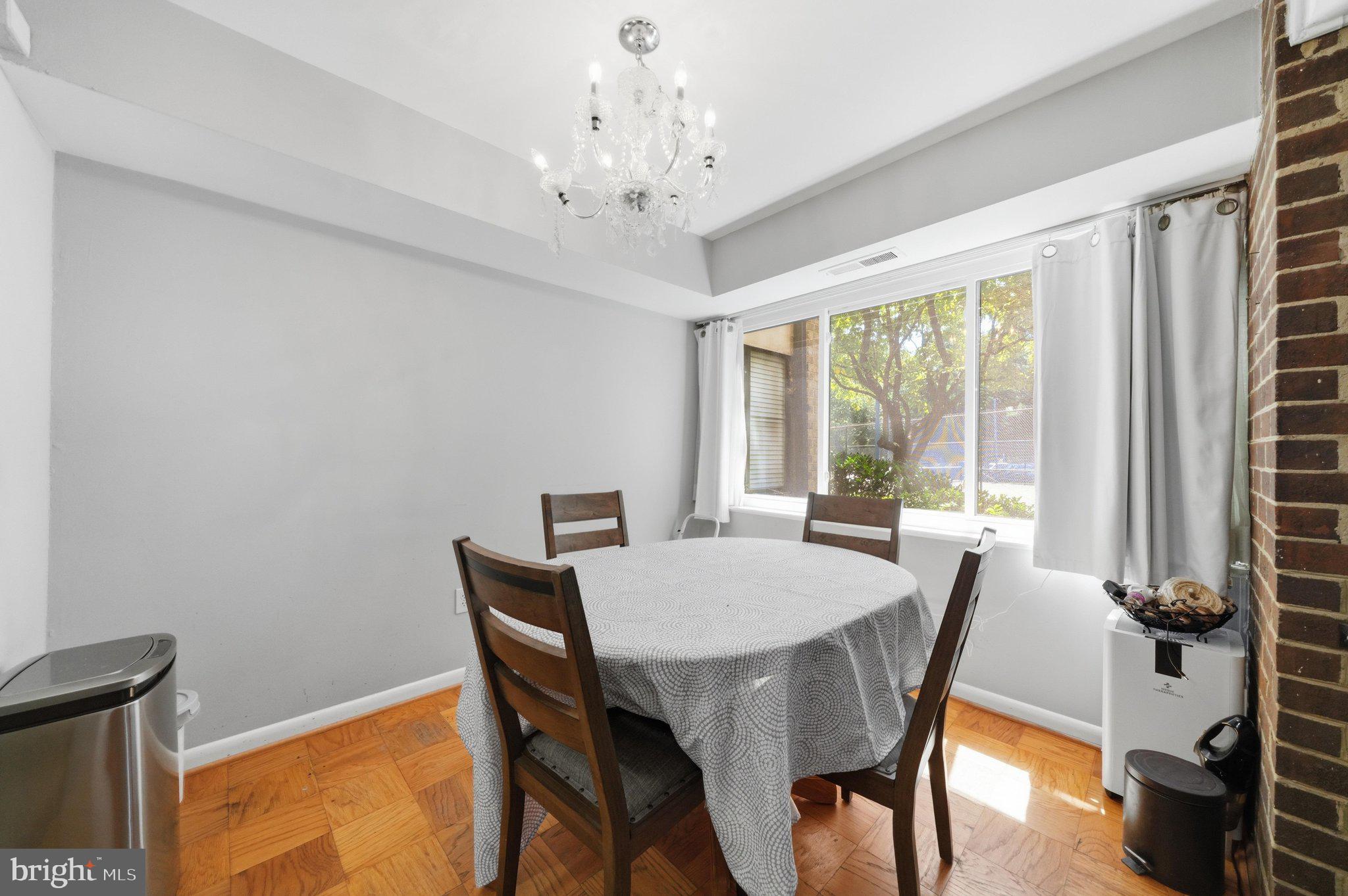 AMERICANA FINMARK - Residential