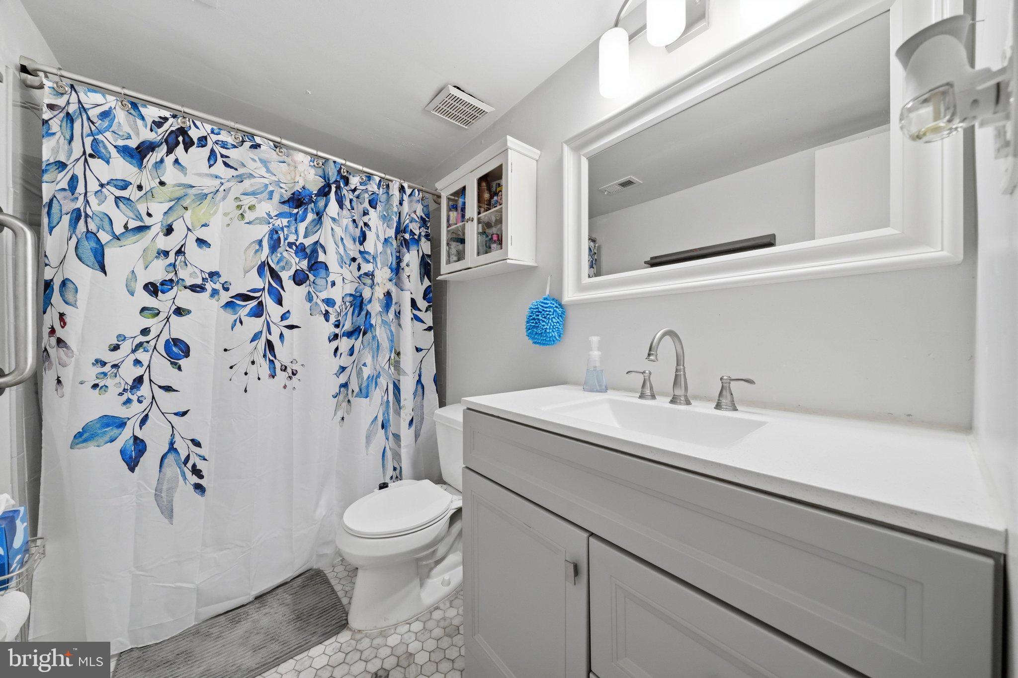 AMERICANA FINMARK - Residential