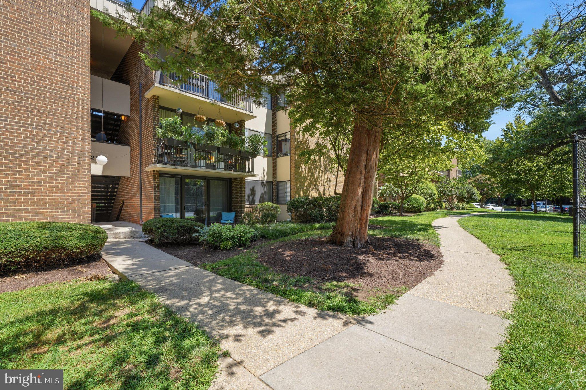 AMERICANA FINMARK - Residential