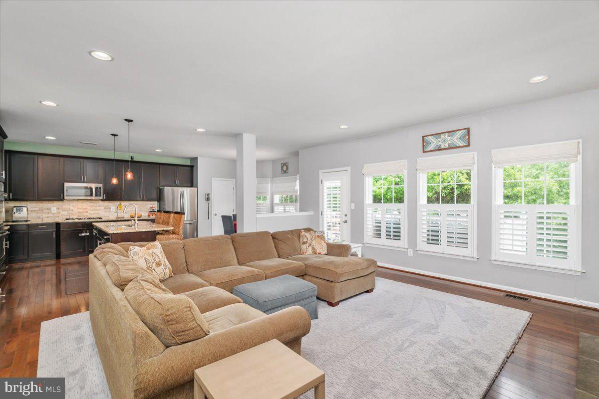 STONE RIDGE SOUTH - Residential