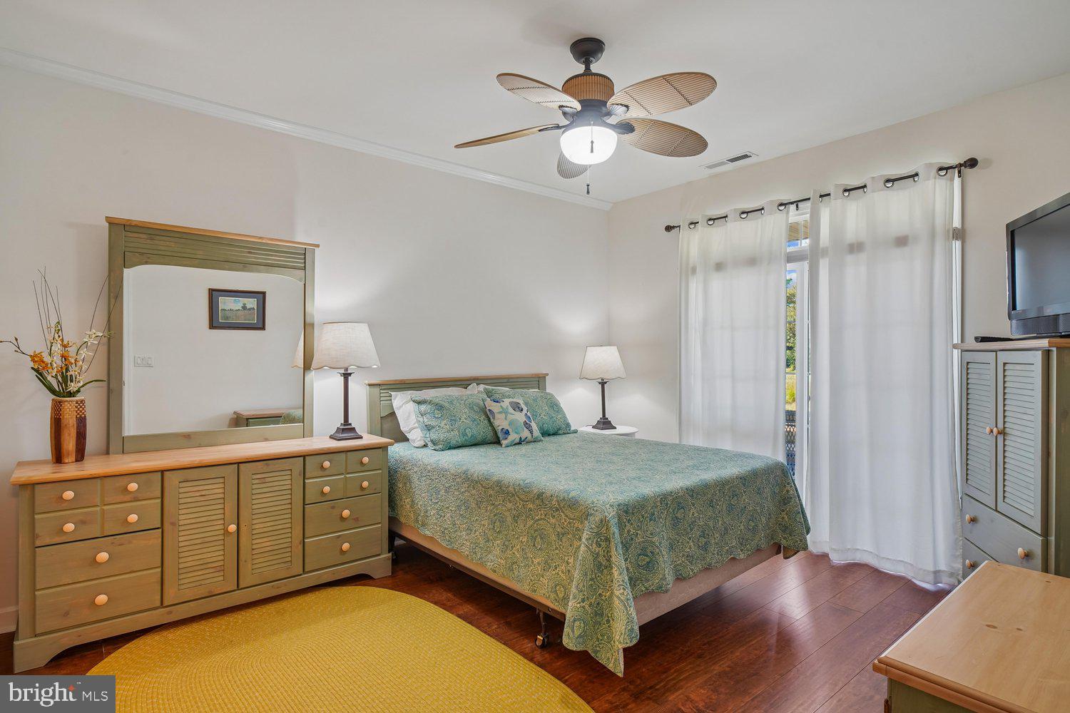 SUMMERLYN - Residential