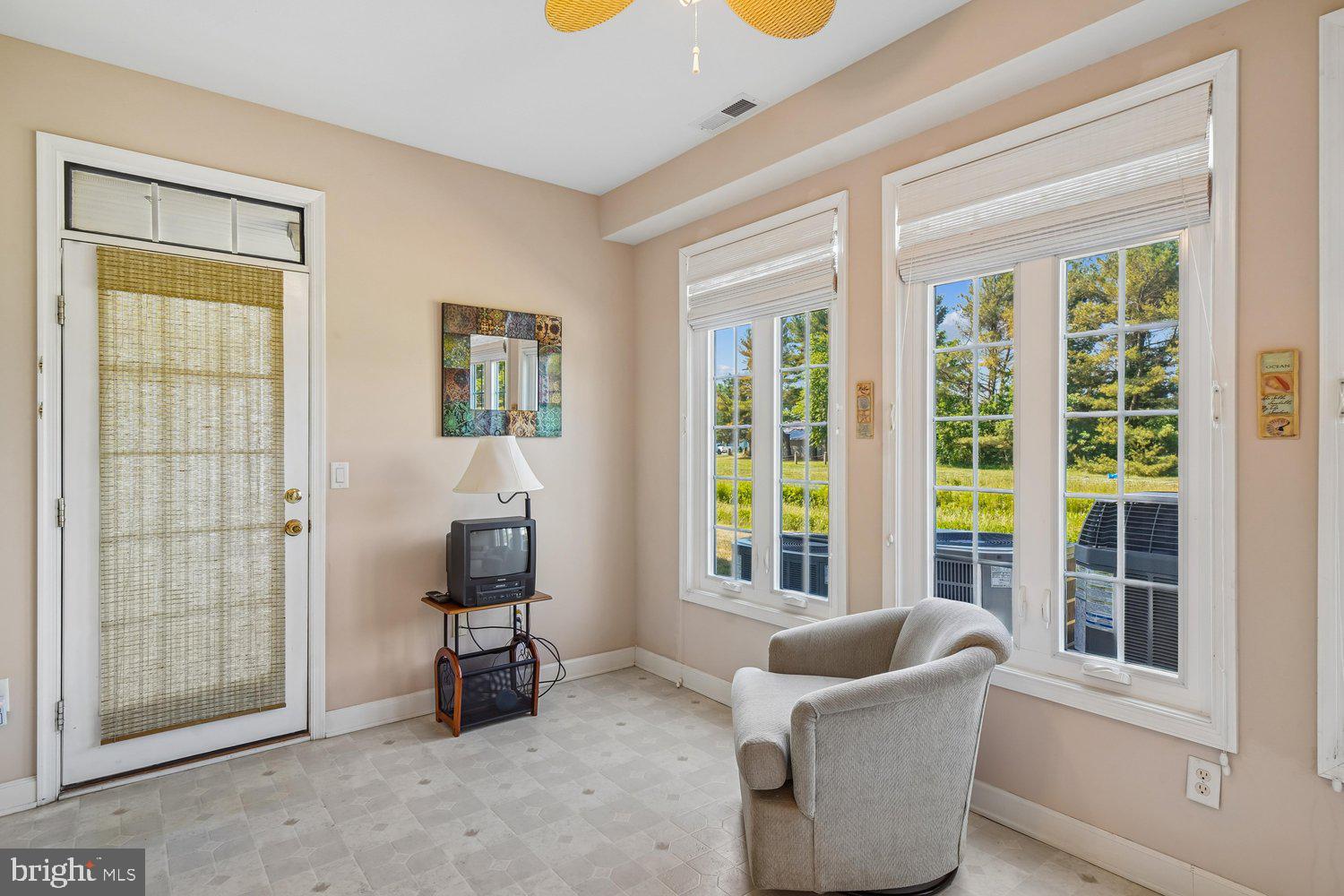 SUMMERLYN - Residential