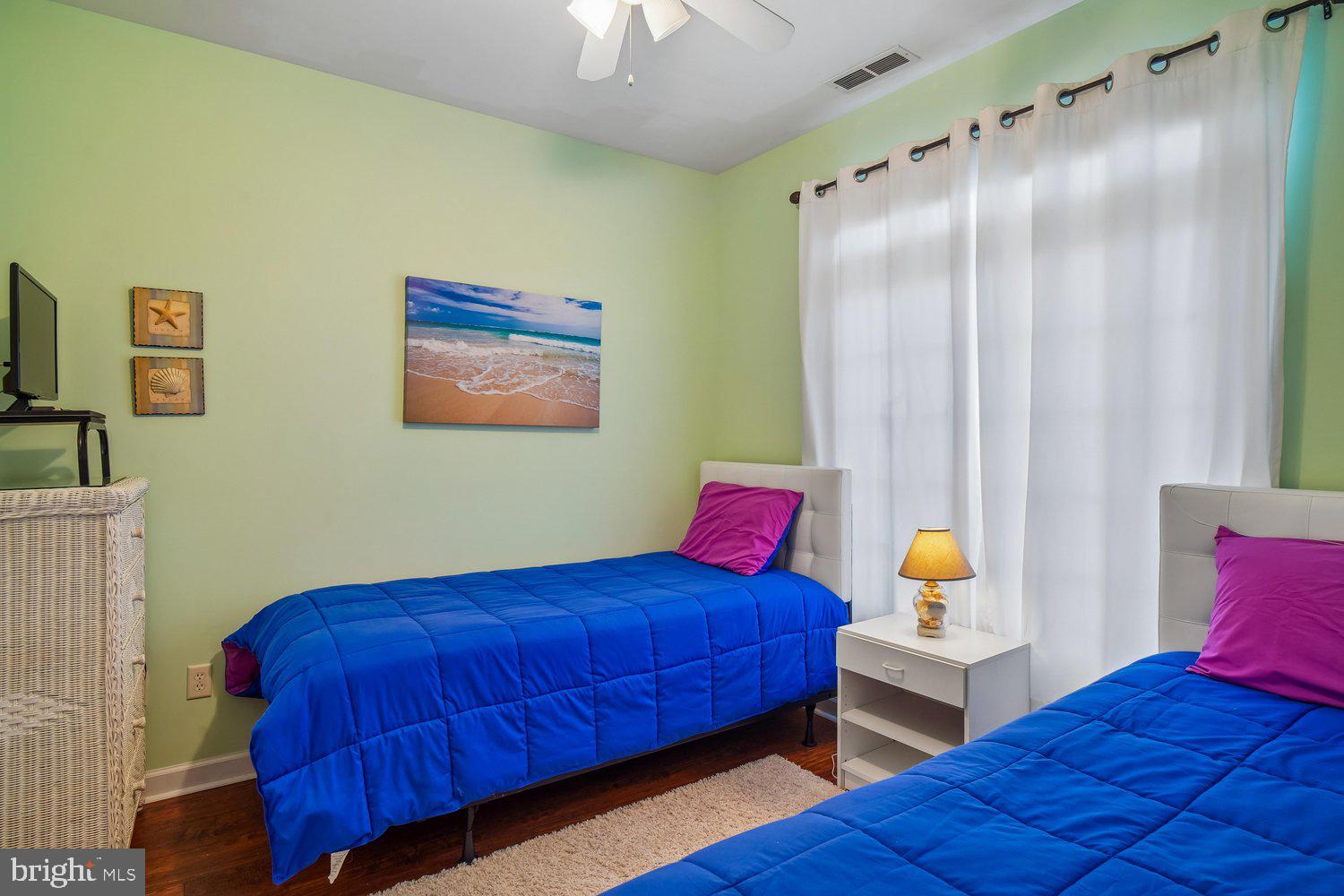 SUMMERLYN - Residential