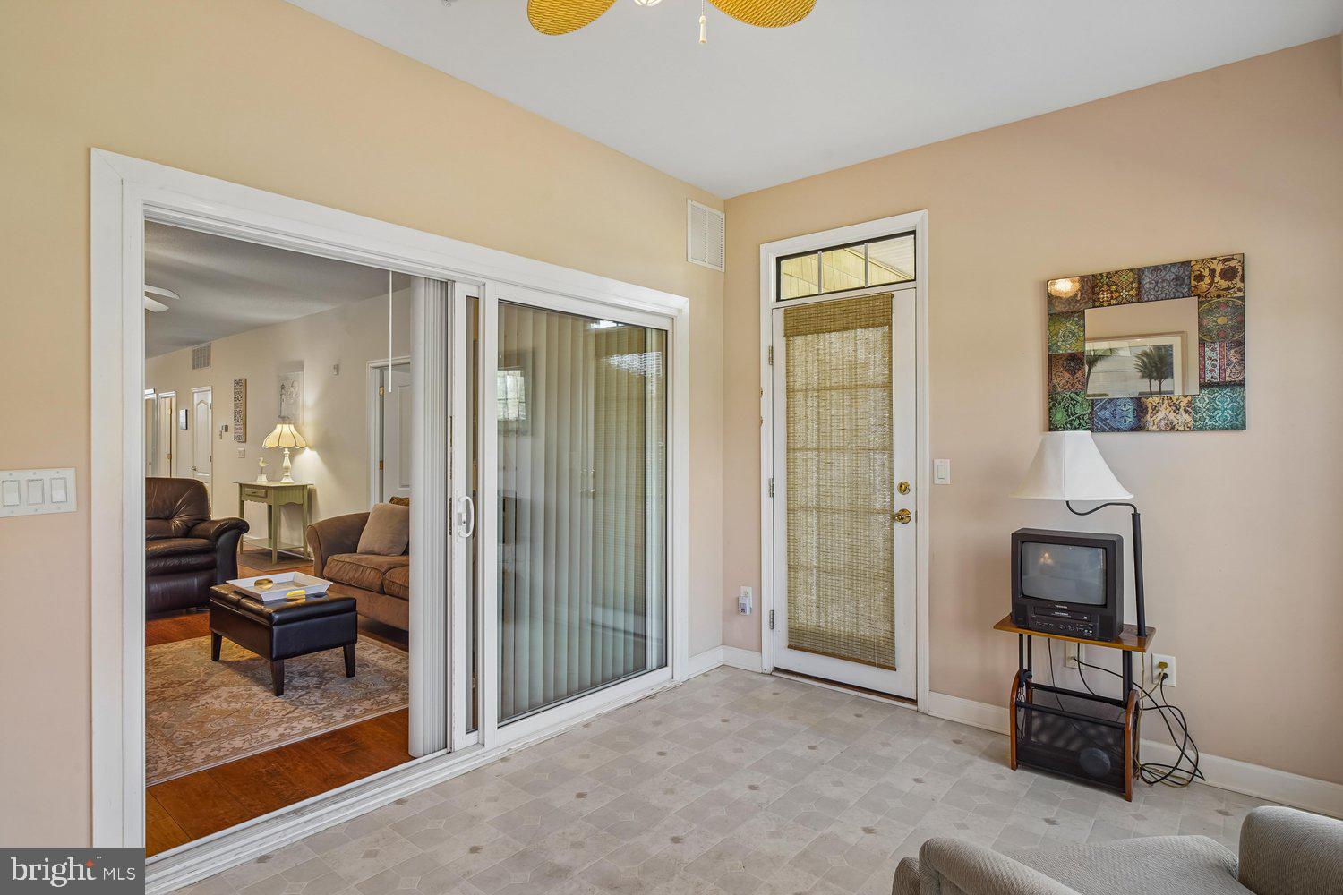 SUMMERLYN - Residential