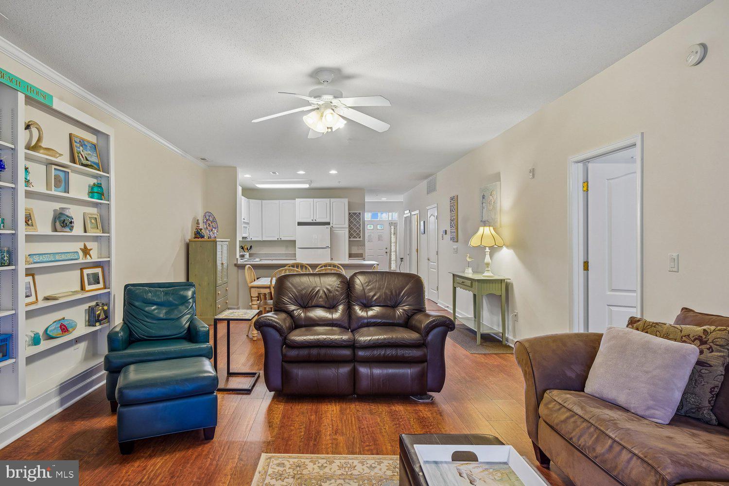 SUMMERLYN - Residential