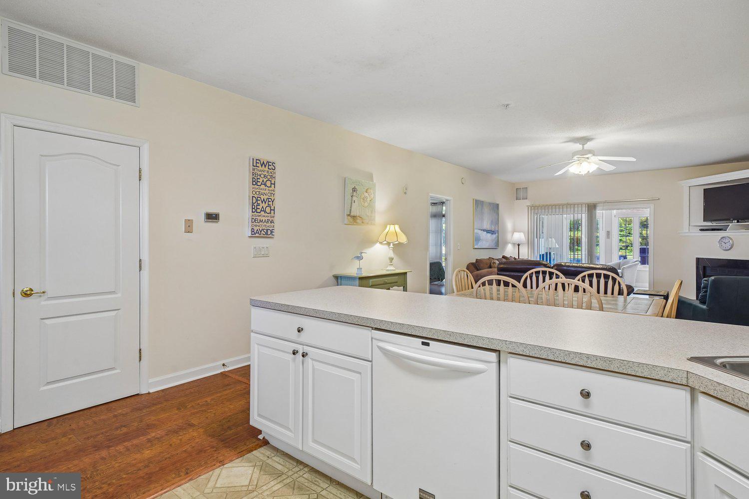 SUMMERLYN - Residential