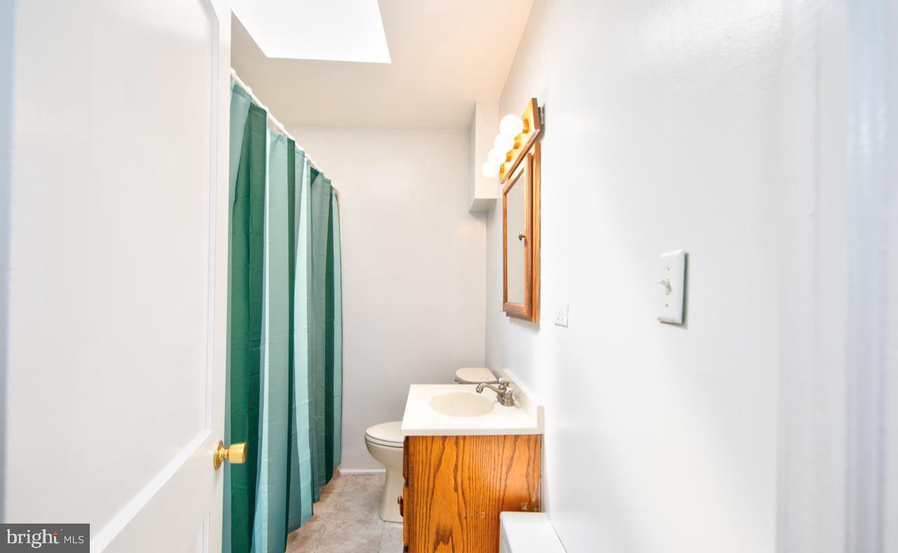 PHILADELPHIA HEIGHTS - Residential
