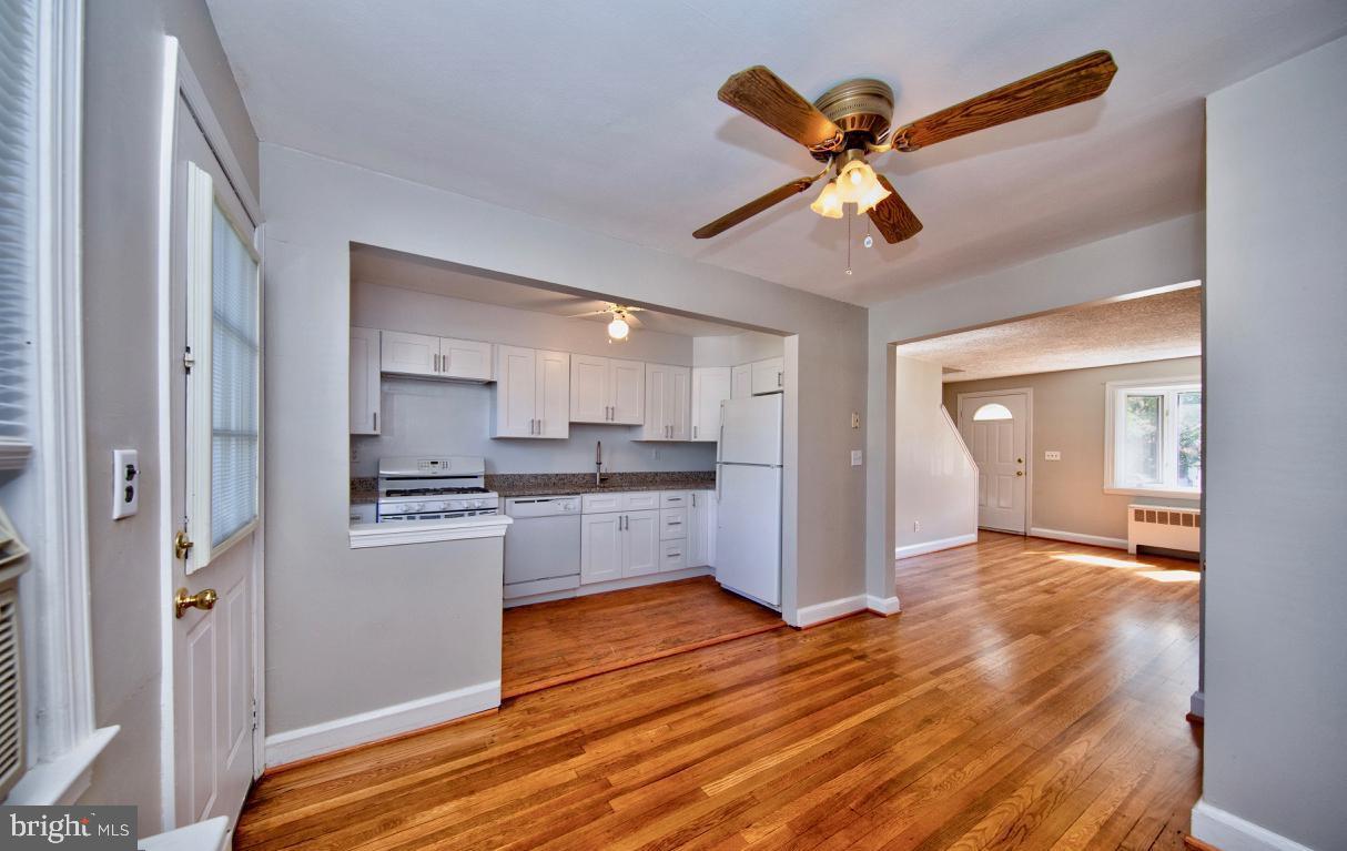 PHILADELPHIA HEIGHTS - Residential