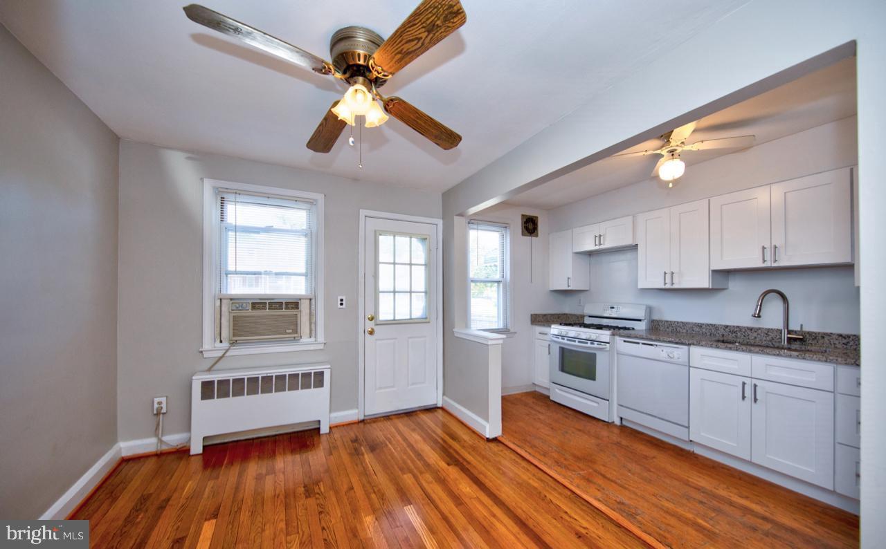 PHILADELPHIA HEIGHTS - Residential