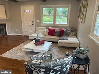GLENDALE - Residential