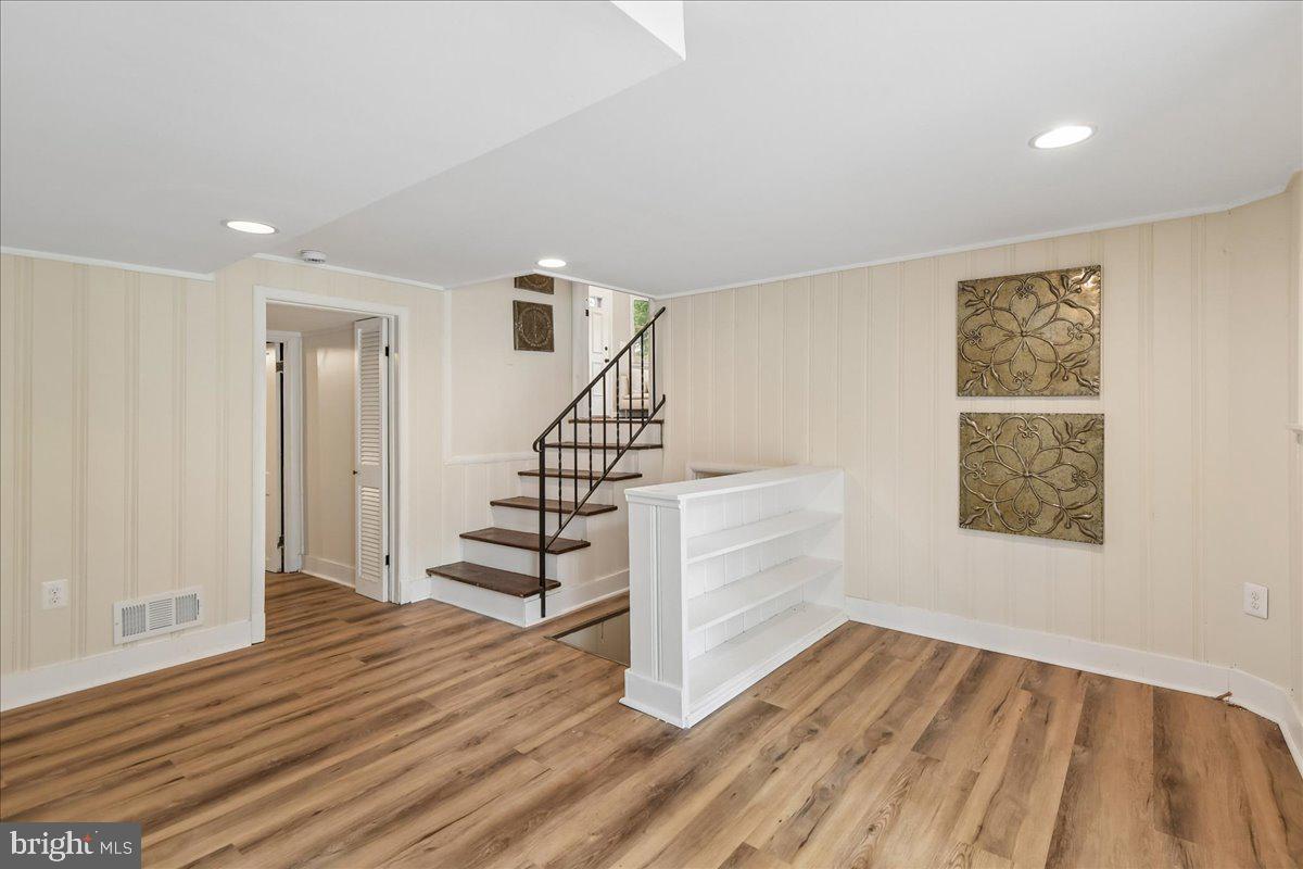 GLENDALE - Residential