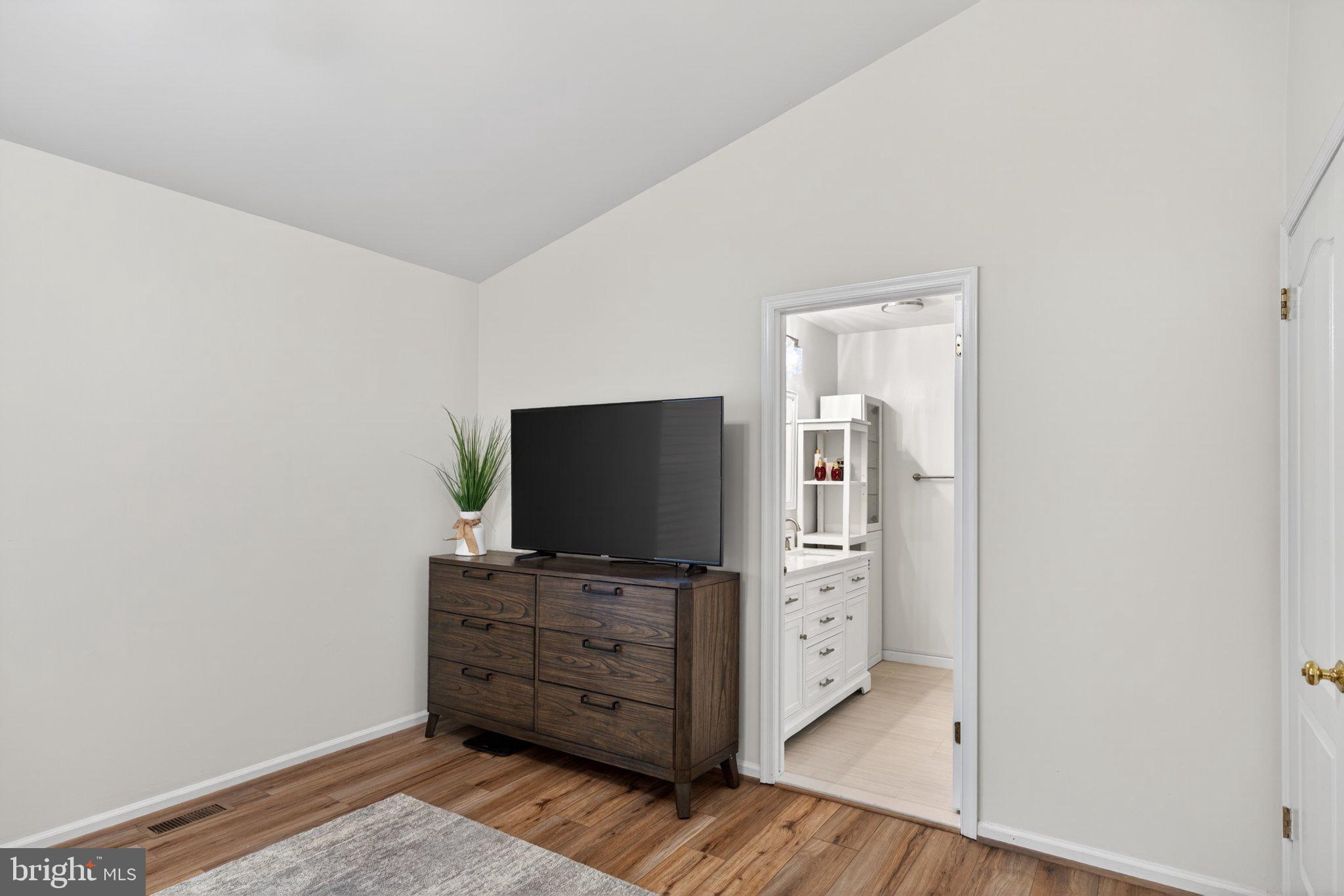 GWYNEDD POINTE - Residential