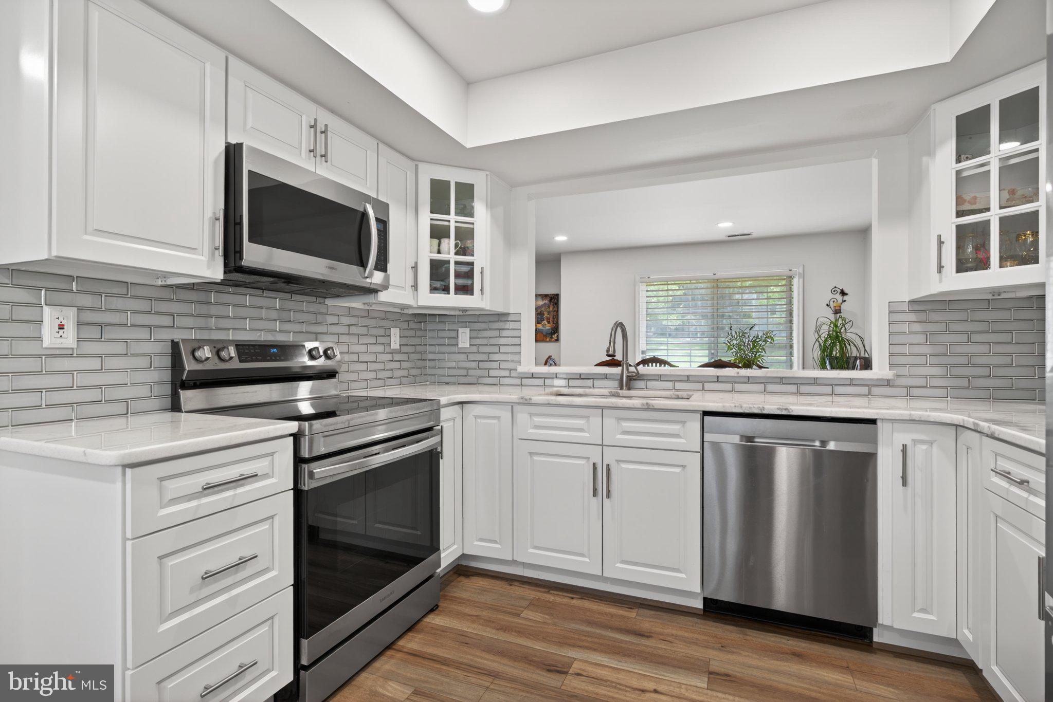 GWYNEDD POINTE - Residential