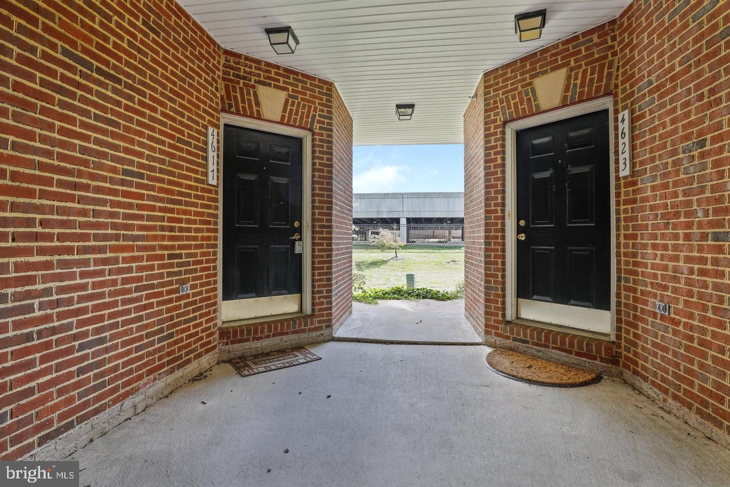 WILLOW OAKS - Residential
