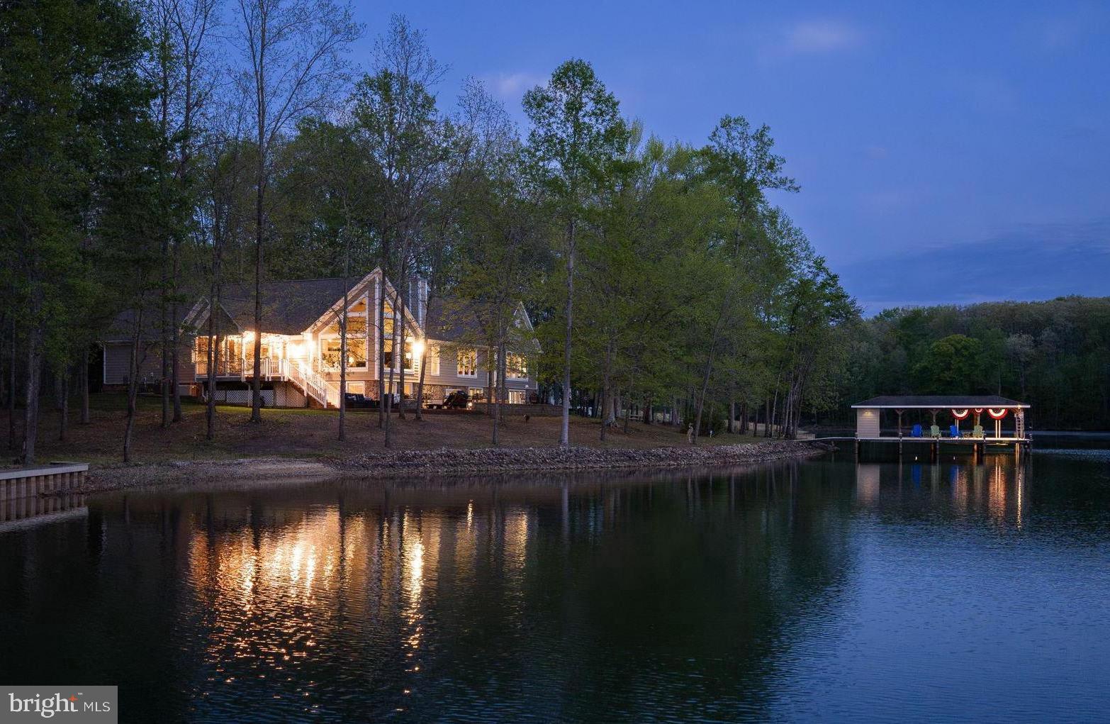 NOAH'S LANDING - Residential