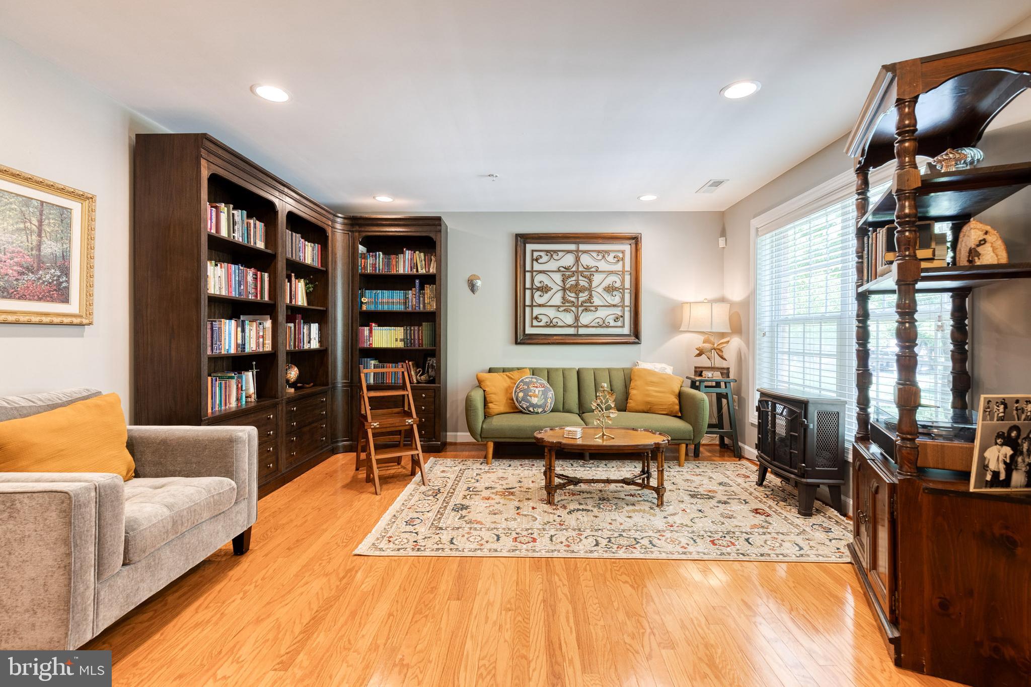 ADMIRALS VIEW - Residential