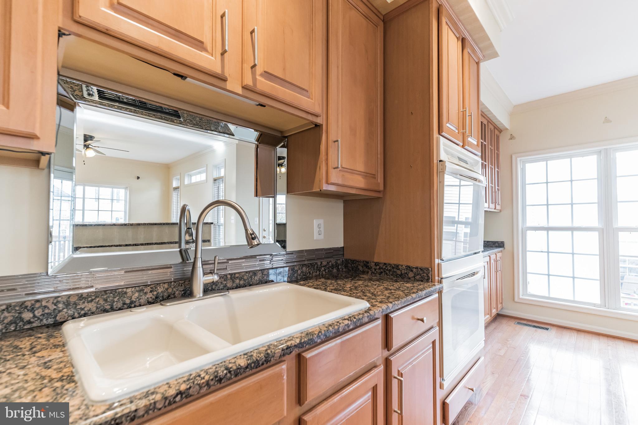 CREEKSIDE - Residential Lease