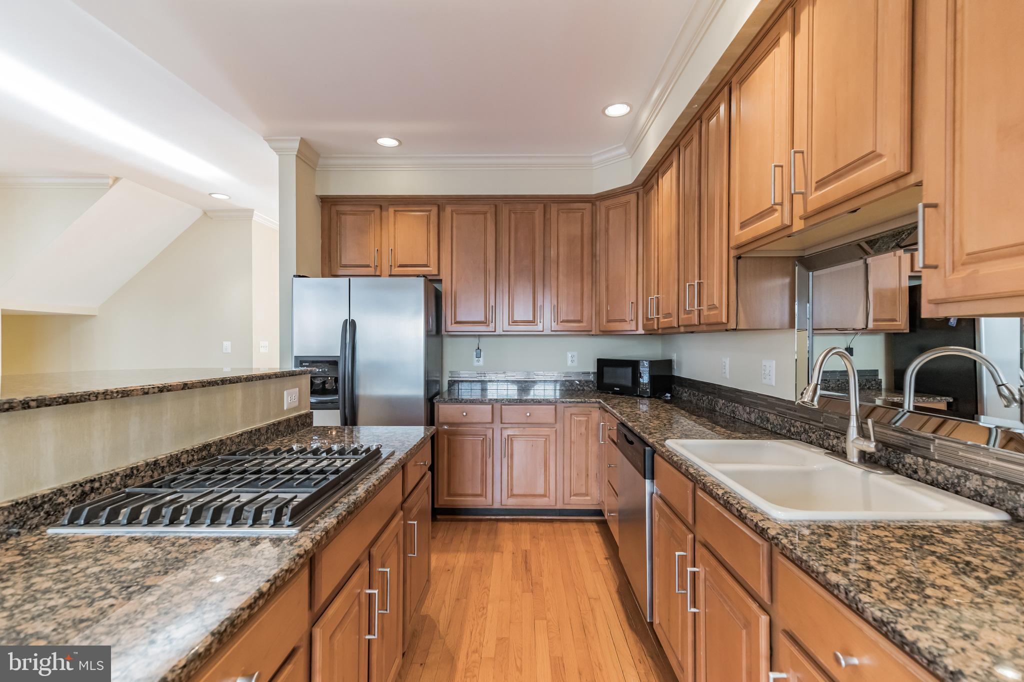 CREEKSIDE - Residential Lease