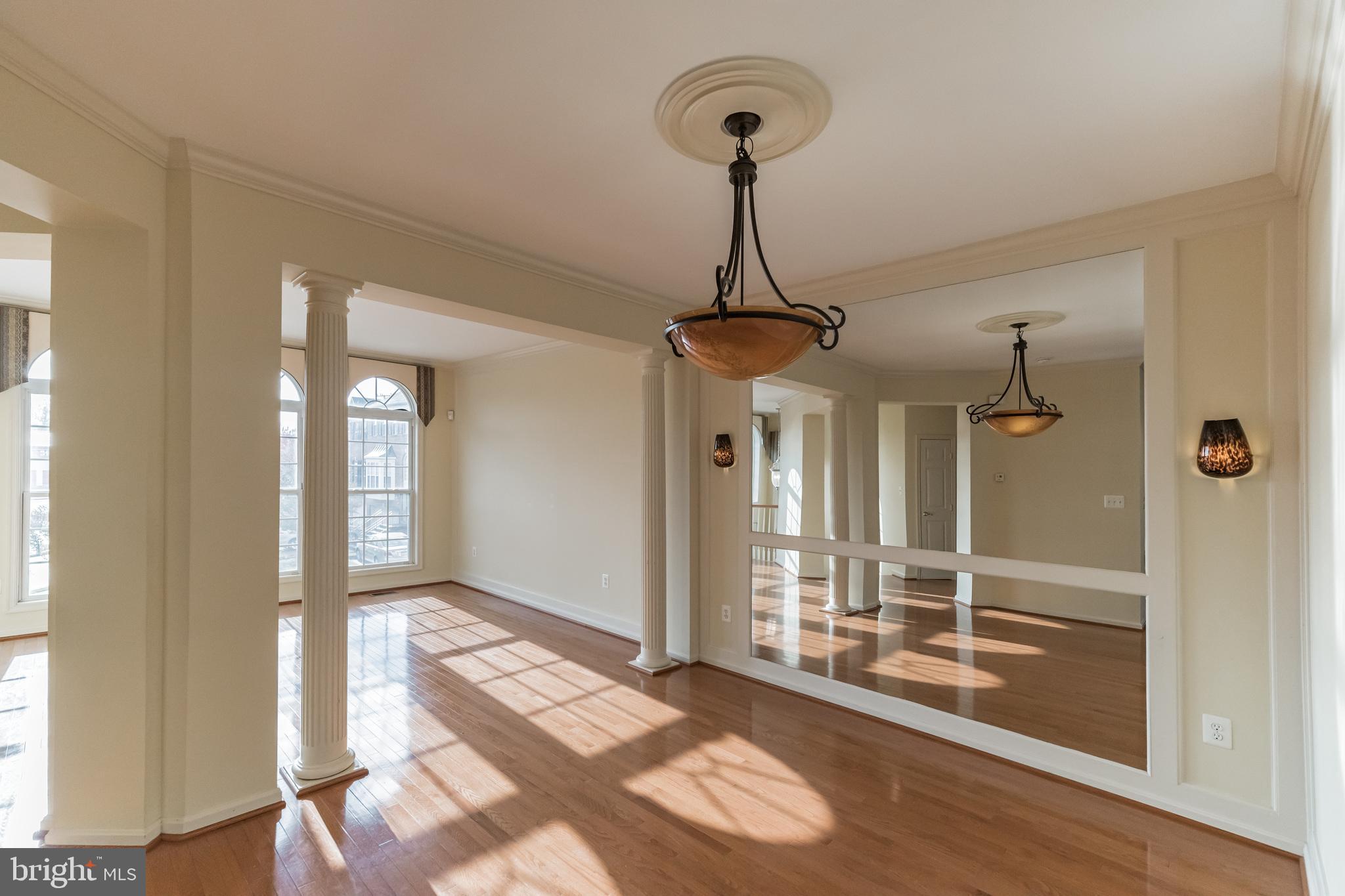 CREEKSIDE - Residential Lease