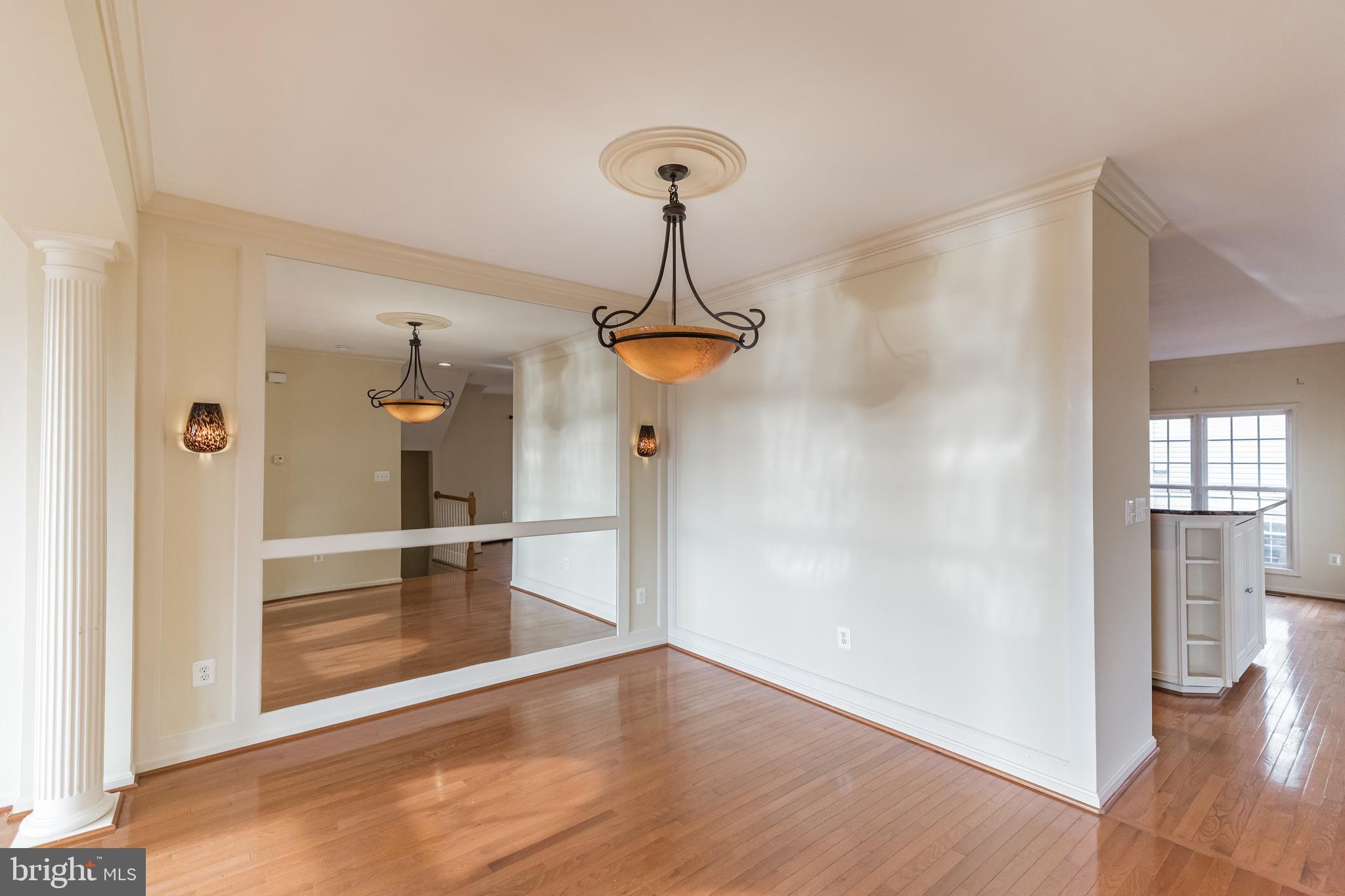 CREEKSIDE - Residential Lease