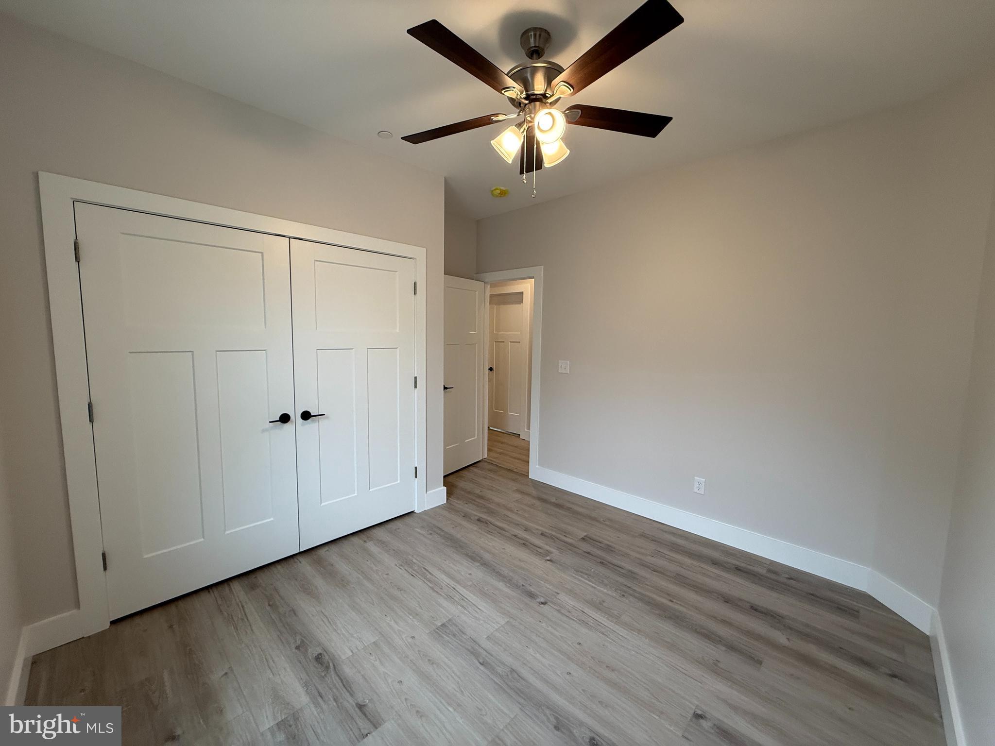 CROSBY WOODS - Residential