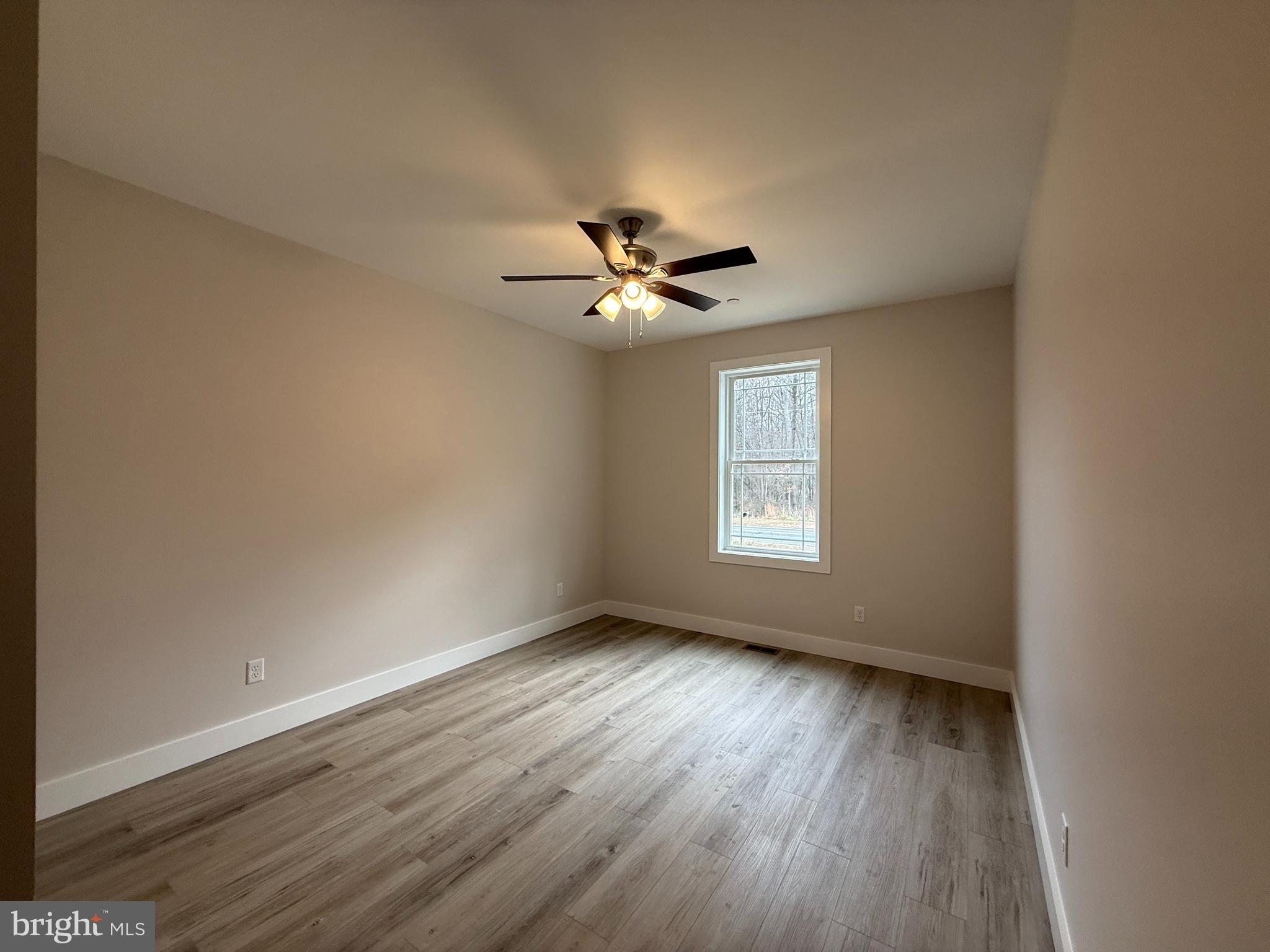 CROSBY WOODS - Residential