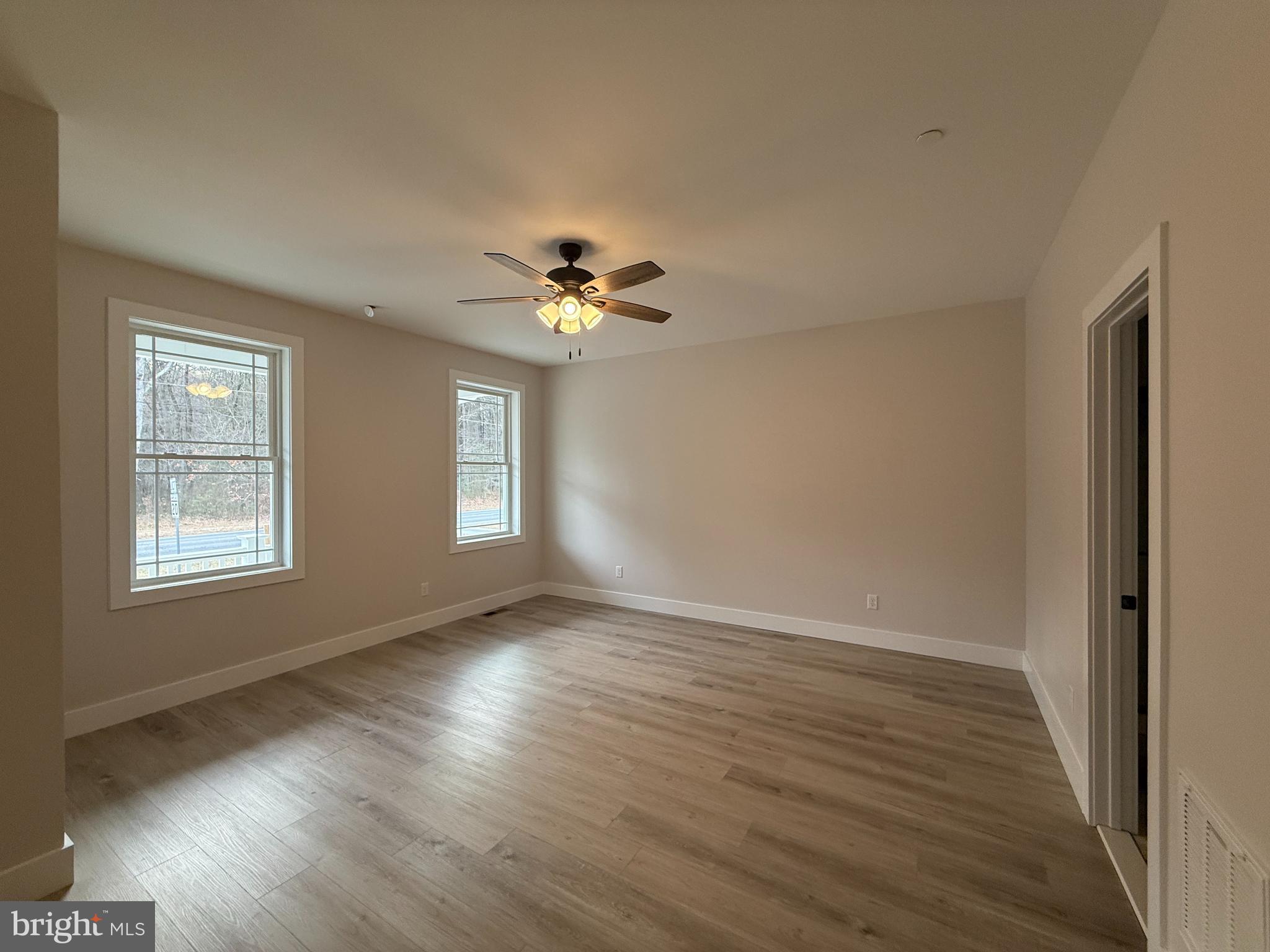CROSBY WOODS - Residential