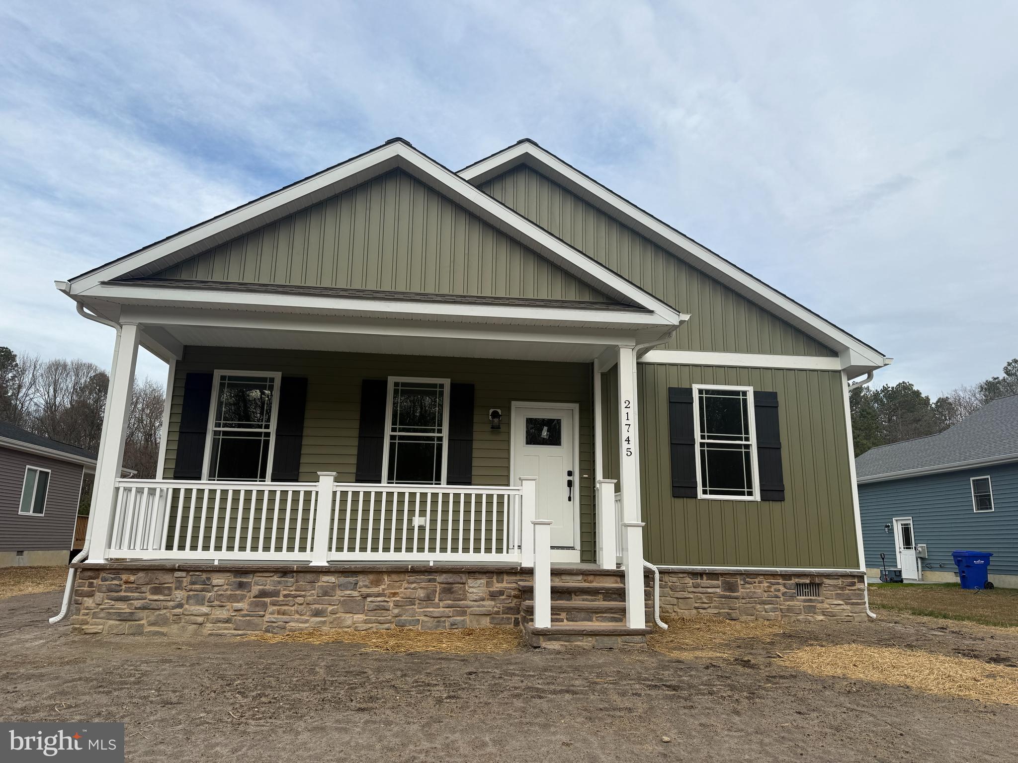 CROSBY WOODS - Residential
