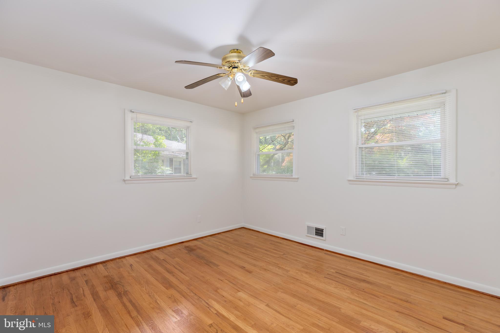 LINCOLN HEIGHTS - Residential