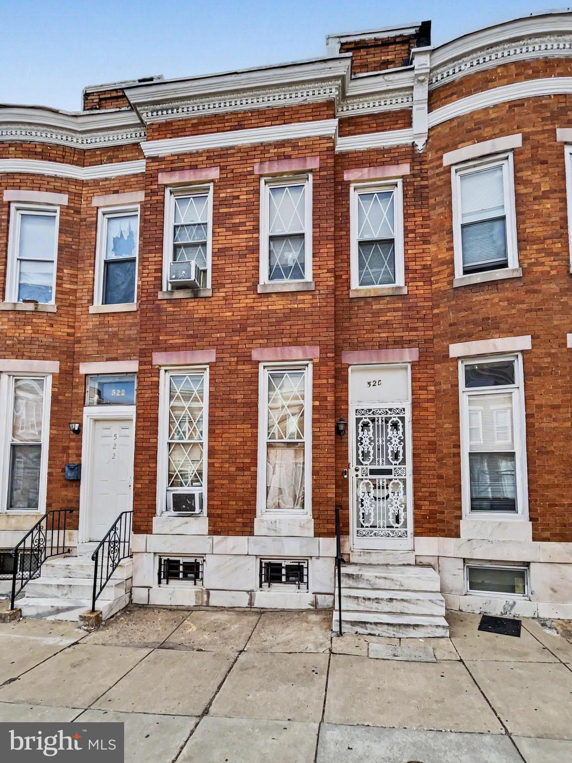 Investor Alert! Currently being used as a rooming house. Only one room is still tenant occupied, tenant would like to stay. Add this one to your rental portfolio, or turn it back into a single family home. Being sold as-is.