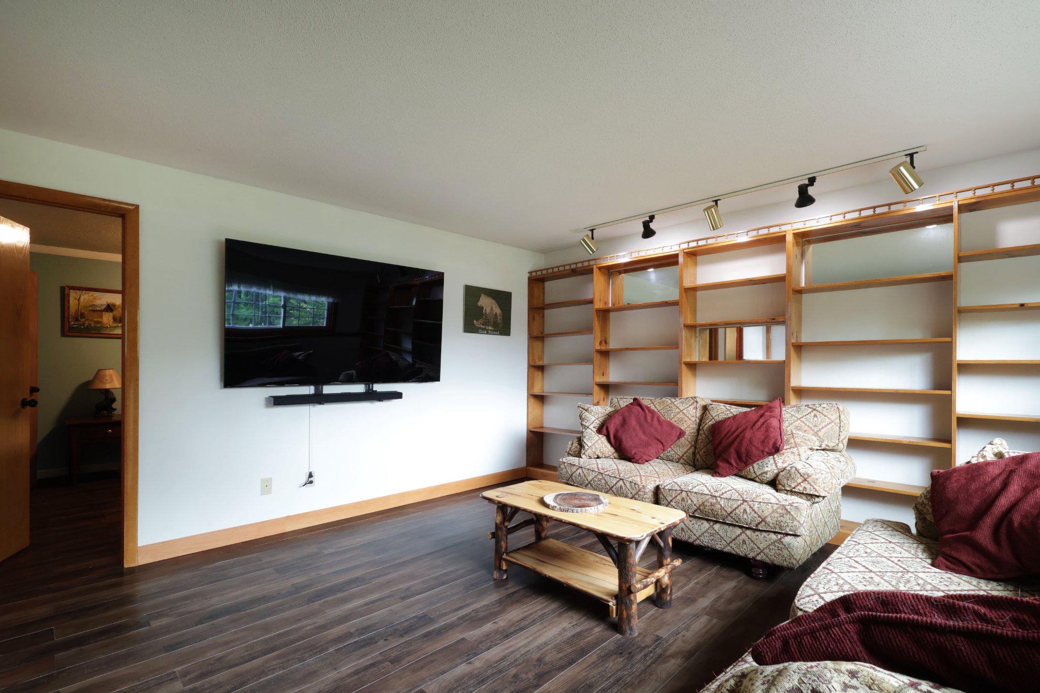 CENTRE HILLS VILLAGE - Residential