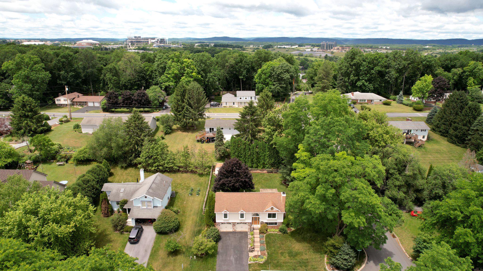 CENTRE HILLS VILLAGE - Residential