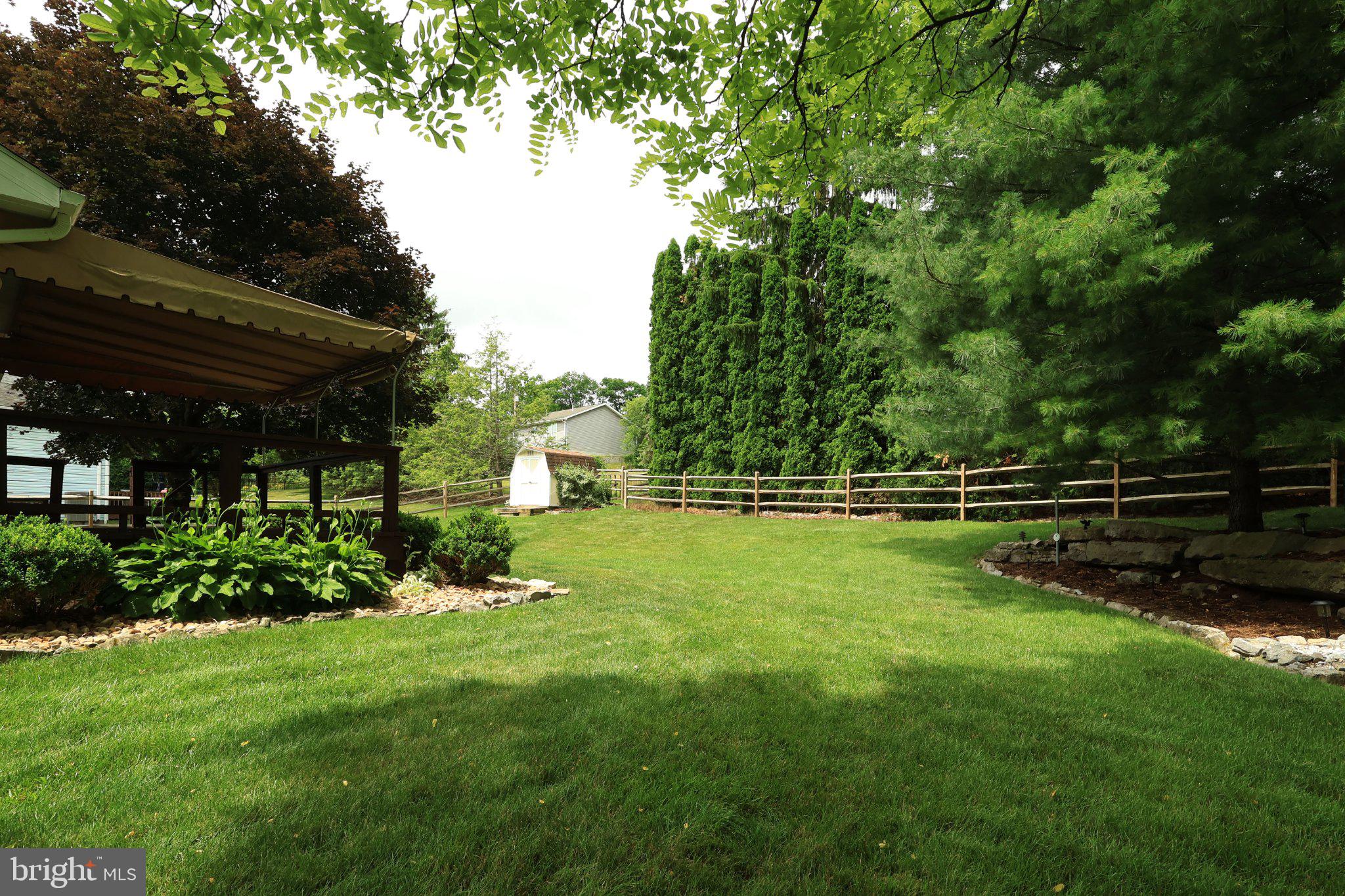 CENTRE HILLS VILLAGE - Residential